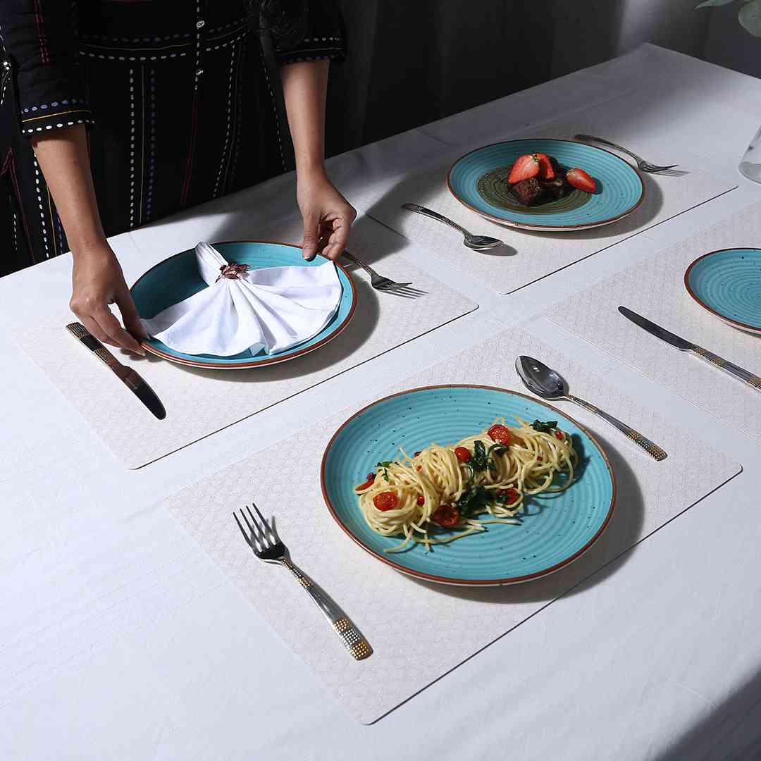 Wonderchef Valentina Reversible Diamond & Textured Placemat Set of 6 - view 9