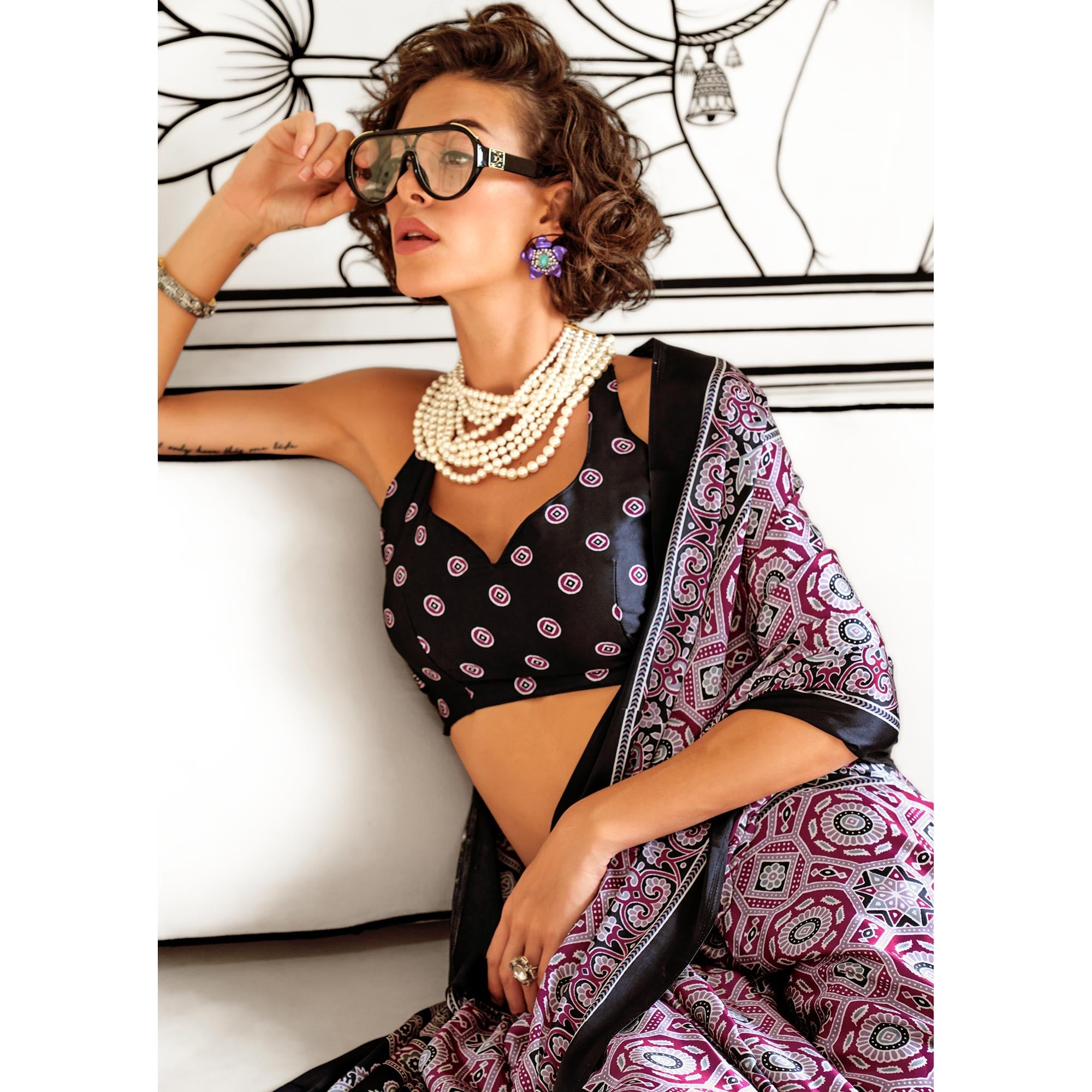 Peachmode Magenta Printed Crepe Saree – Women's - view 4