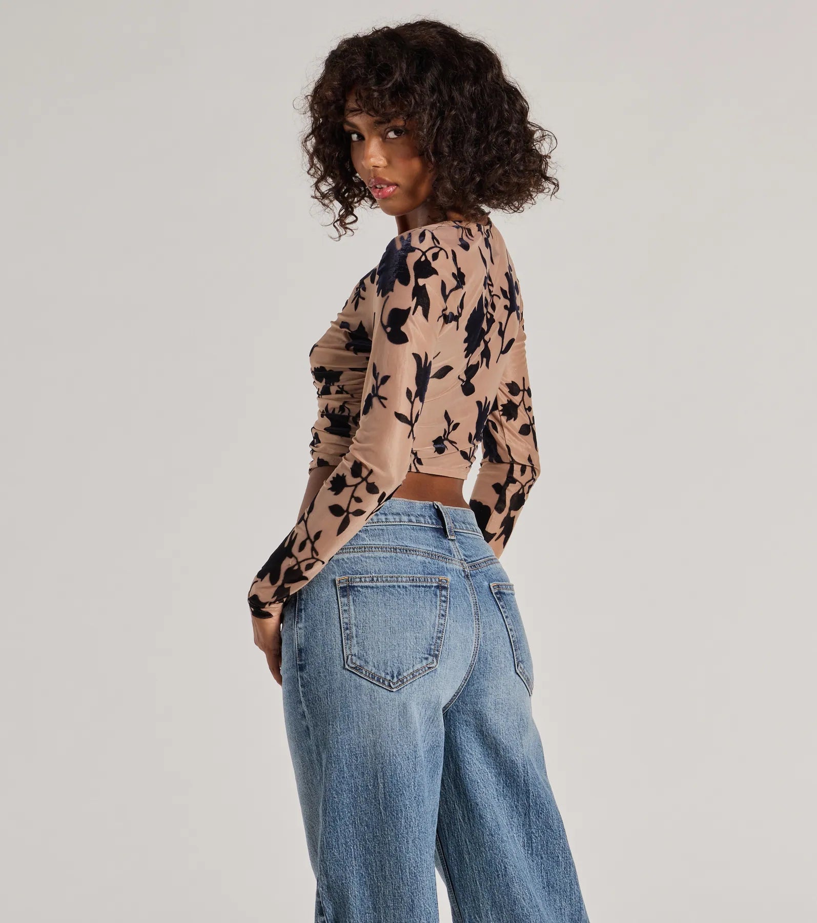 Windsor Charming Flocked Floral Mesh Long Sleeve Corset Top - view 2
