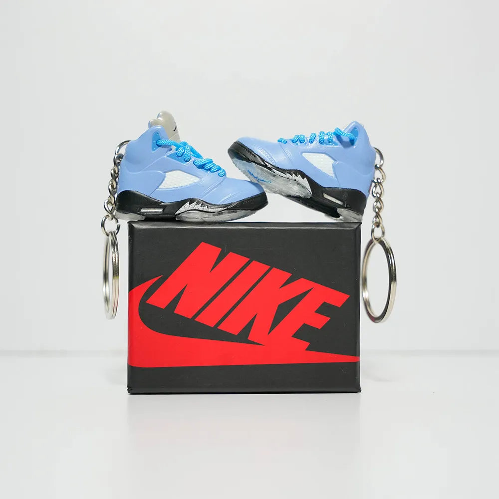 Kicks Machine 3D Sneaker Keychain With Box - AJ5 Unc