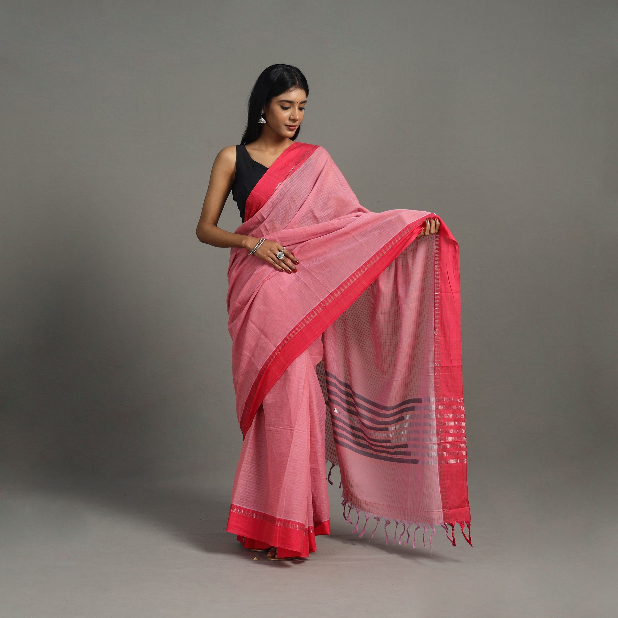 CREYO Narayanpet Zari Temple Dobby Cotton Handloom Saree 24 - view 2