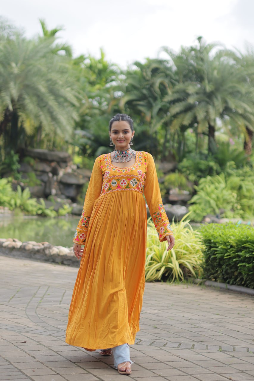 ClothsVilla Yellow Designer Printed Kurti – Women's - view 2