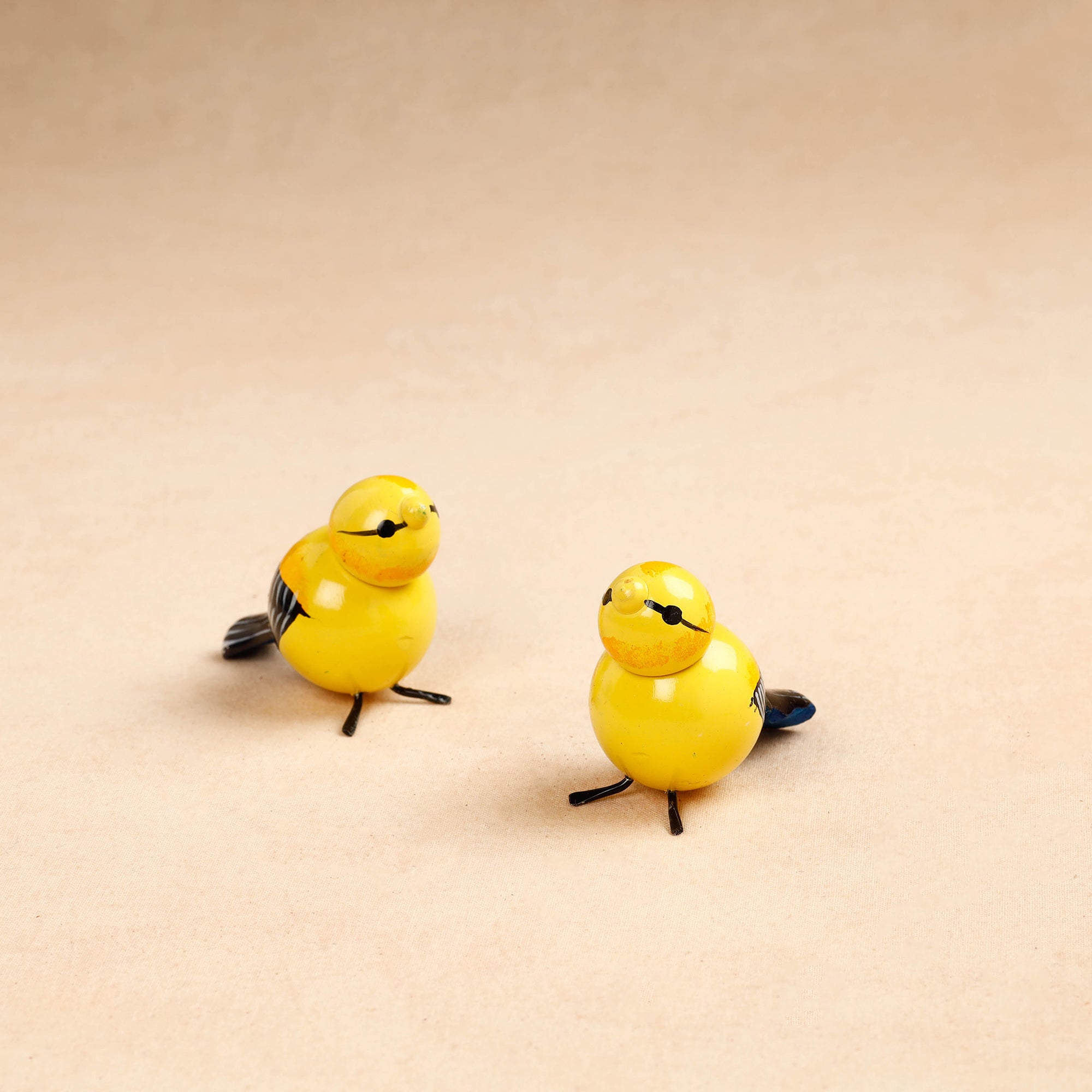 ITOKRI CRAFTS INITIATIVE Baby Birds - Etikoppaka Handcrafted Wooden Decor Item - view 3