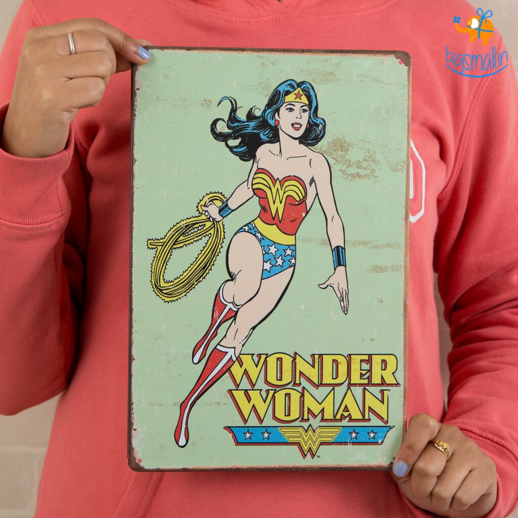AmyLi Wonder Woman Metal Hanging Board - view 2