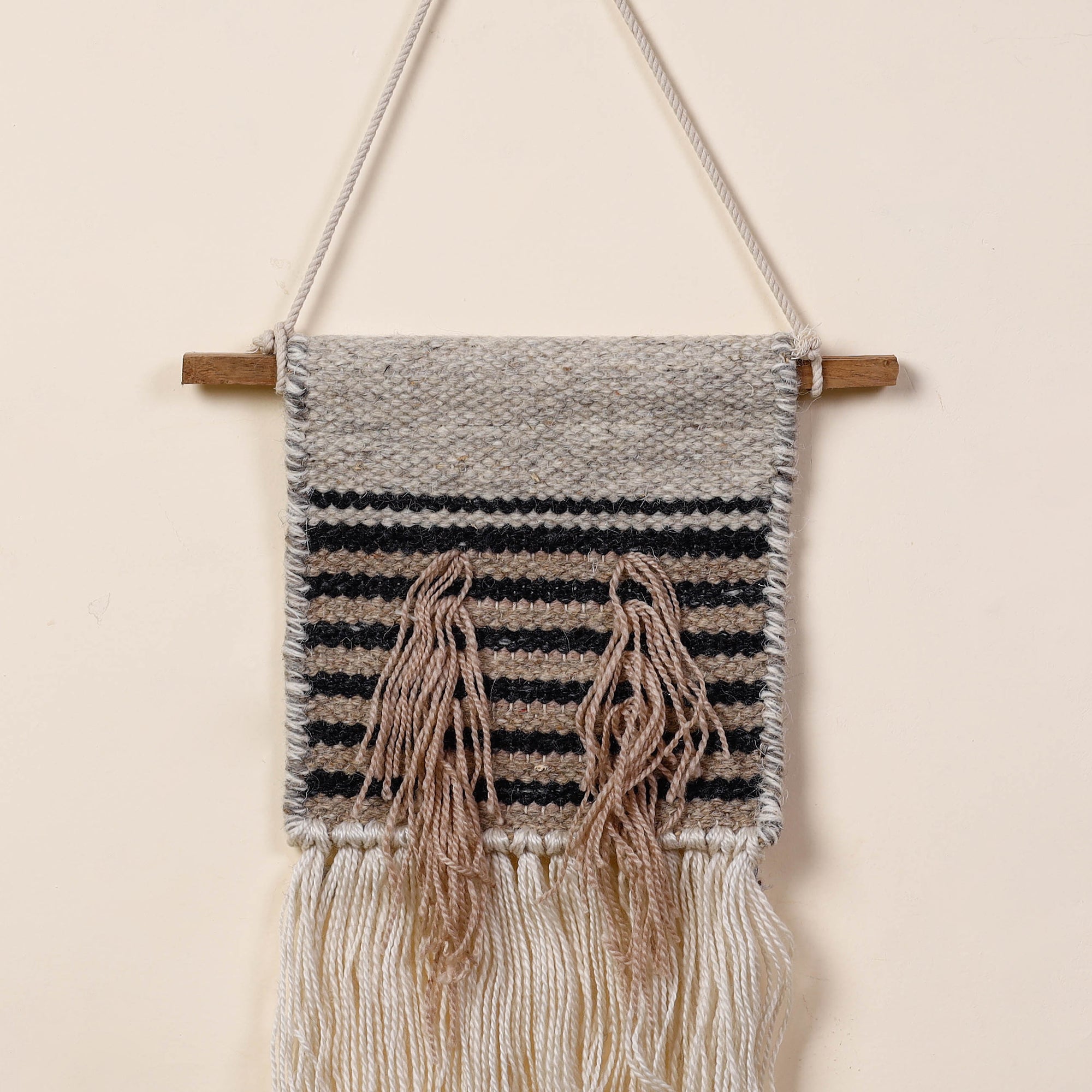 ITOKRI CRAFTS INITIATIVE Bhadohi Handwoven Wool Geometric Fringed Wall Hanging - view 2