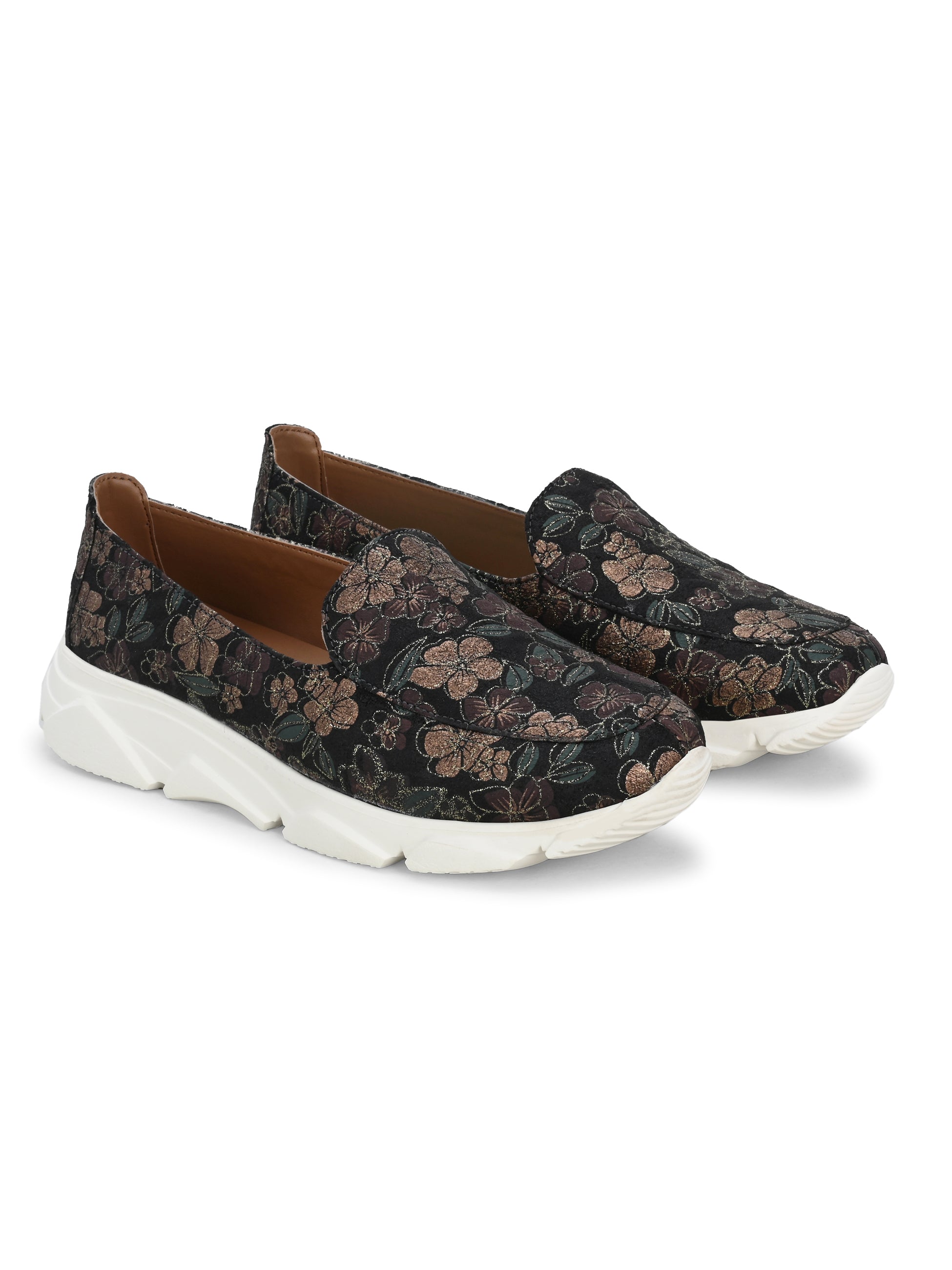 ladybossbyegoss Sneakers by Lady Boss x Egoss - view 2
