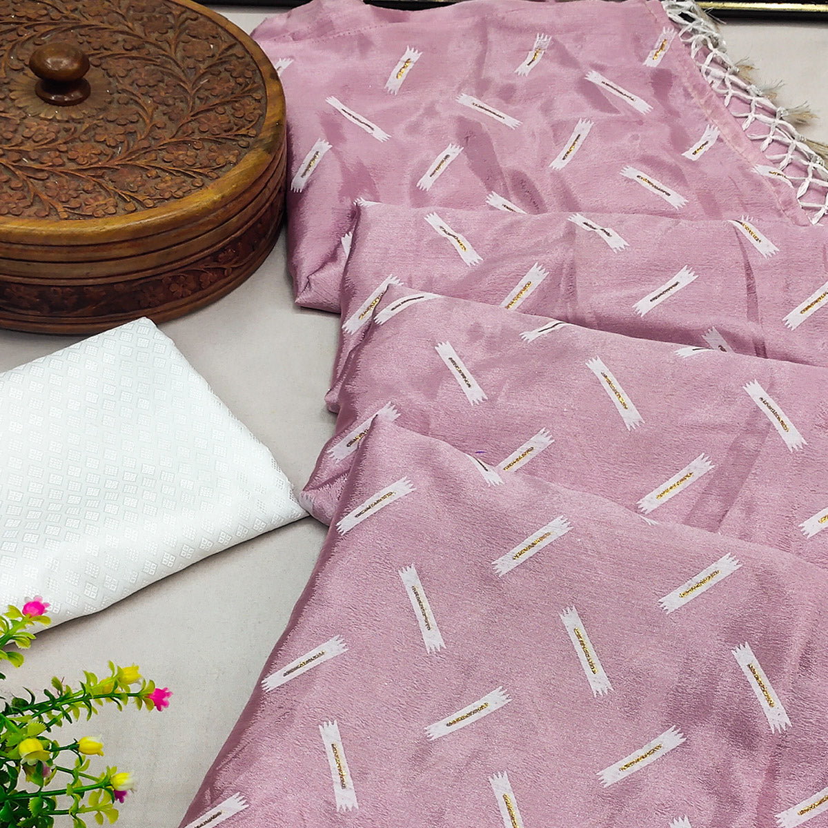 Peachmode Mauve Printed Chiffon Saree With Tassels - view 2
