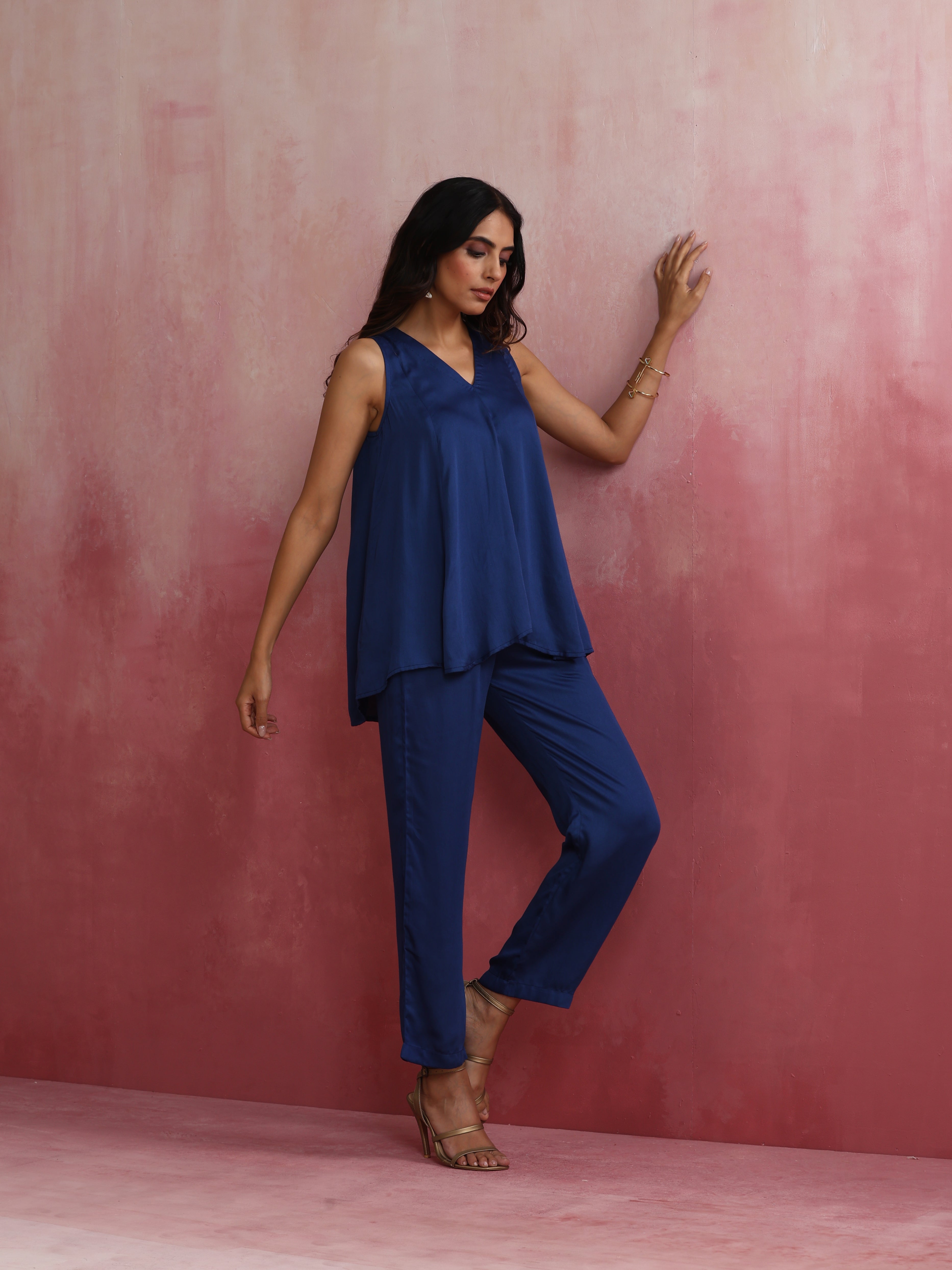 trueBrowns Blue Modal Flared Co-ord Set - view 2