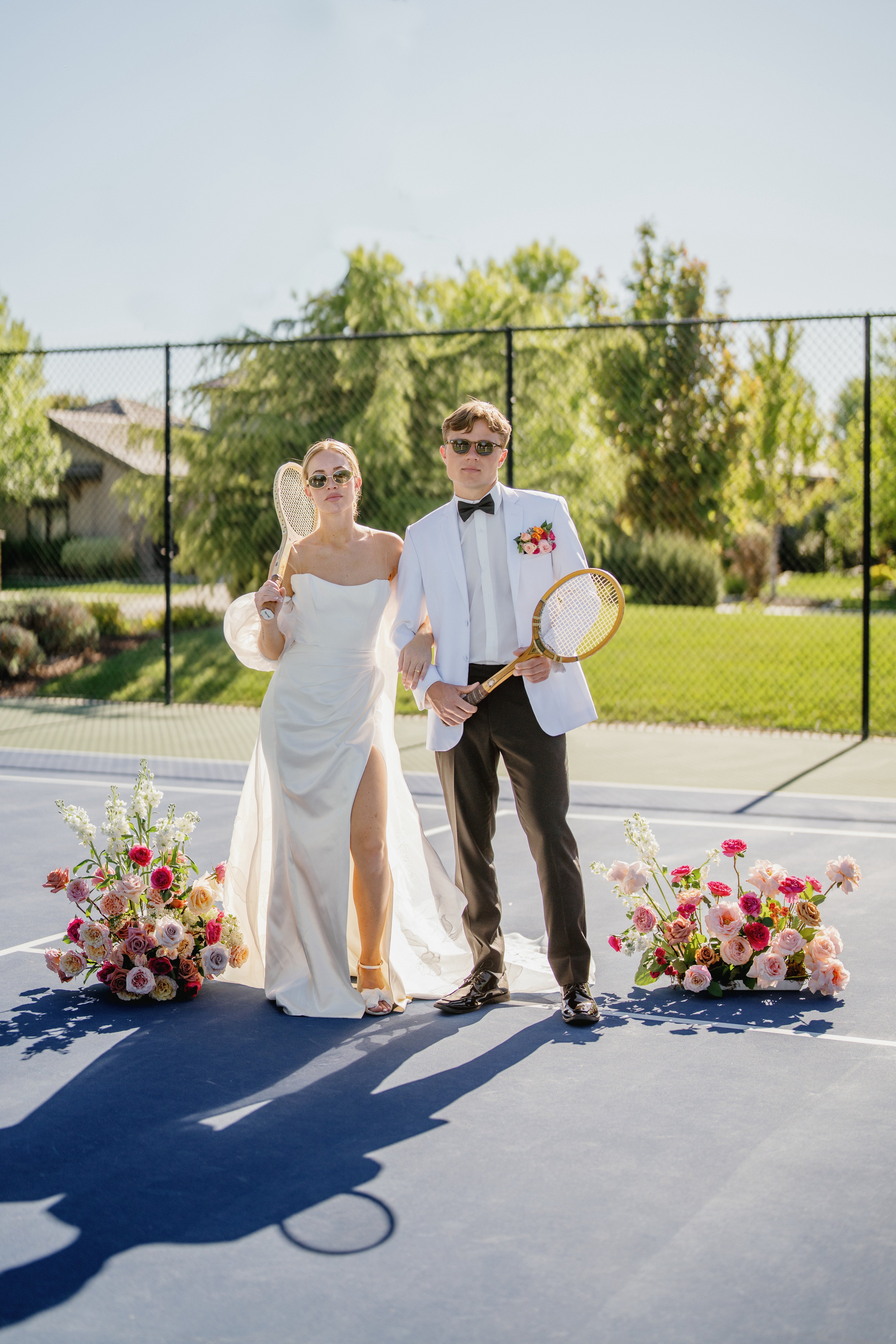 fiftyflowers.com Trendy Pinks and Neutrals Country Club Styled Shoot - view 3