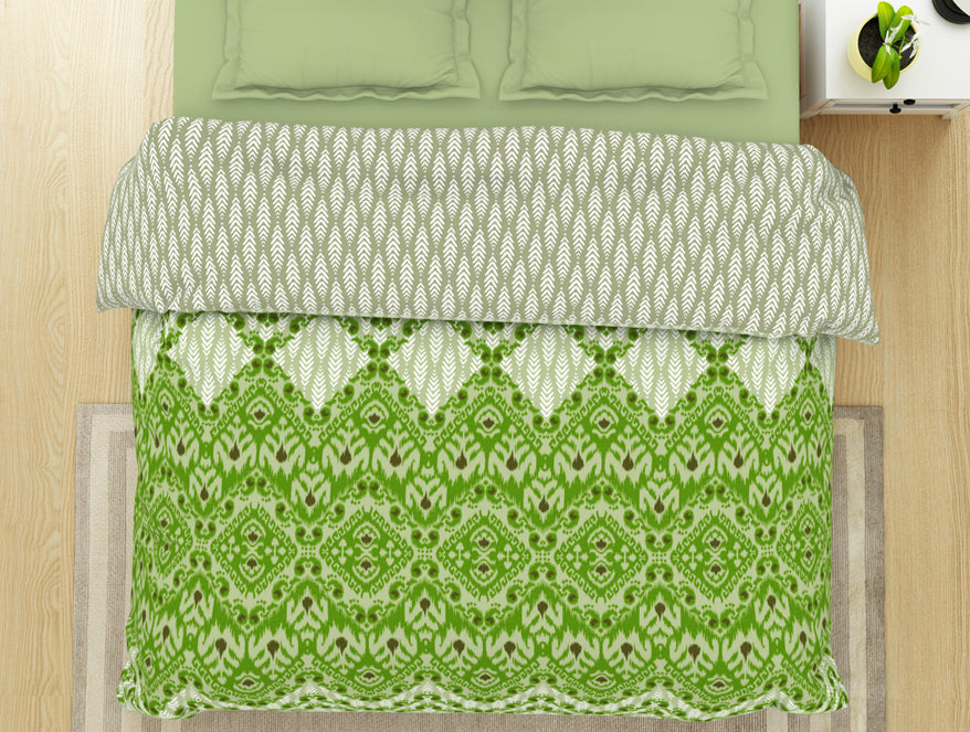 Spaces India Geometric Titanite - Green 100% Cotton Shell Double Quilt / AC Comforter - Ikkat By Spaces - view 3