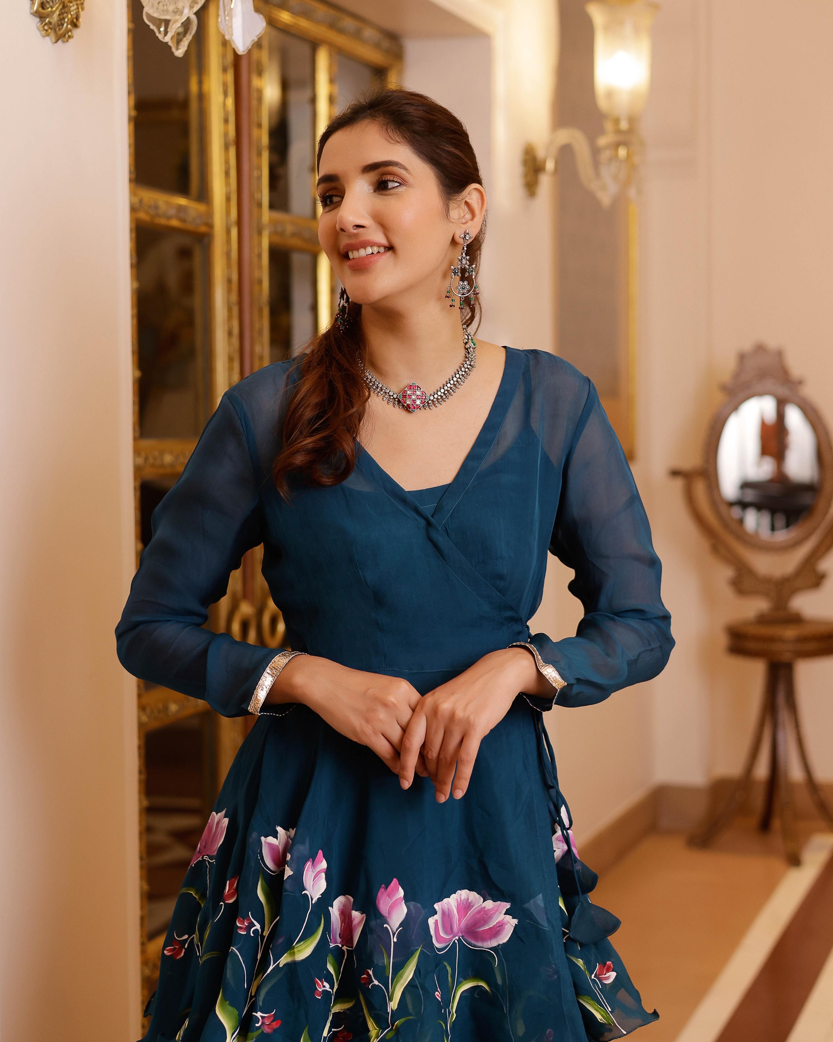Aachho Kaasni Handpainted Organza Sharara Set - view 8