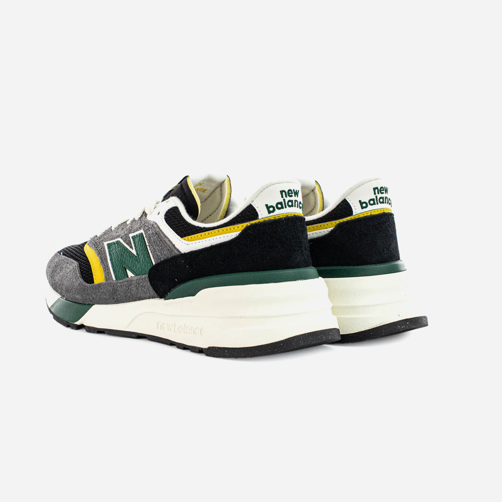 New Balance 997R Black Marsh Green - view 2