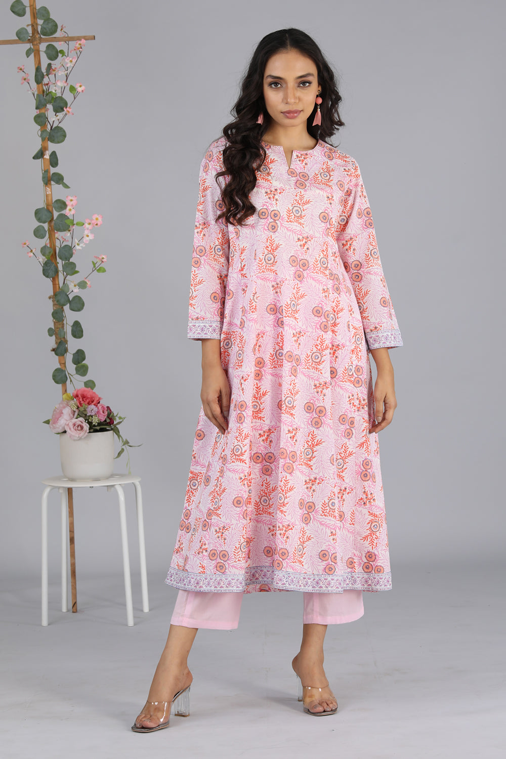 Kalanjali Ethnics Hand block printed paneled kurti