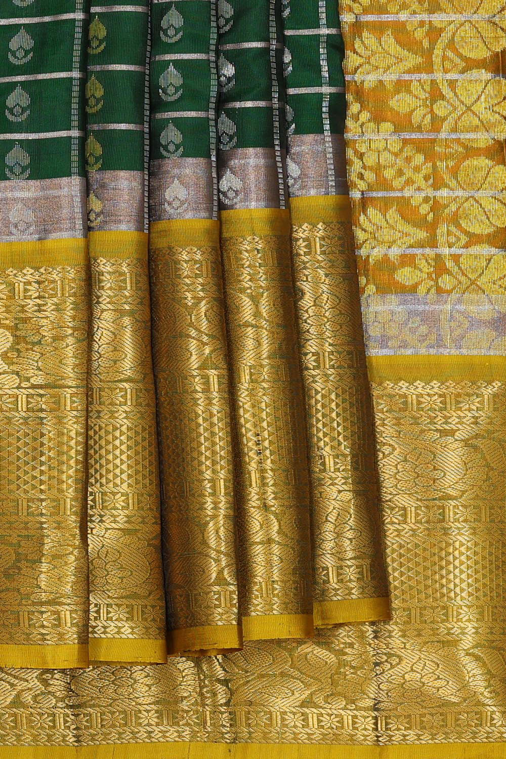 Kalanjali Kanchipattu Bottle Green Brocade Saree