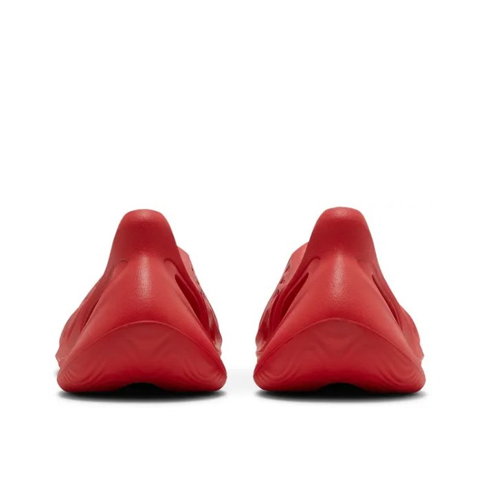 HYPE ELIXIR Yeezy Foam Runner Vermilion - view 3
