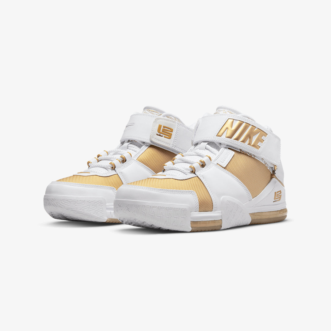 Nike | LEBRON 2 MACCABI { WHITE/METALLIC GOLD-VARSITY CRIMSON