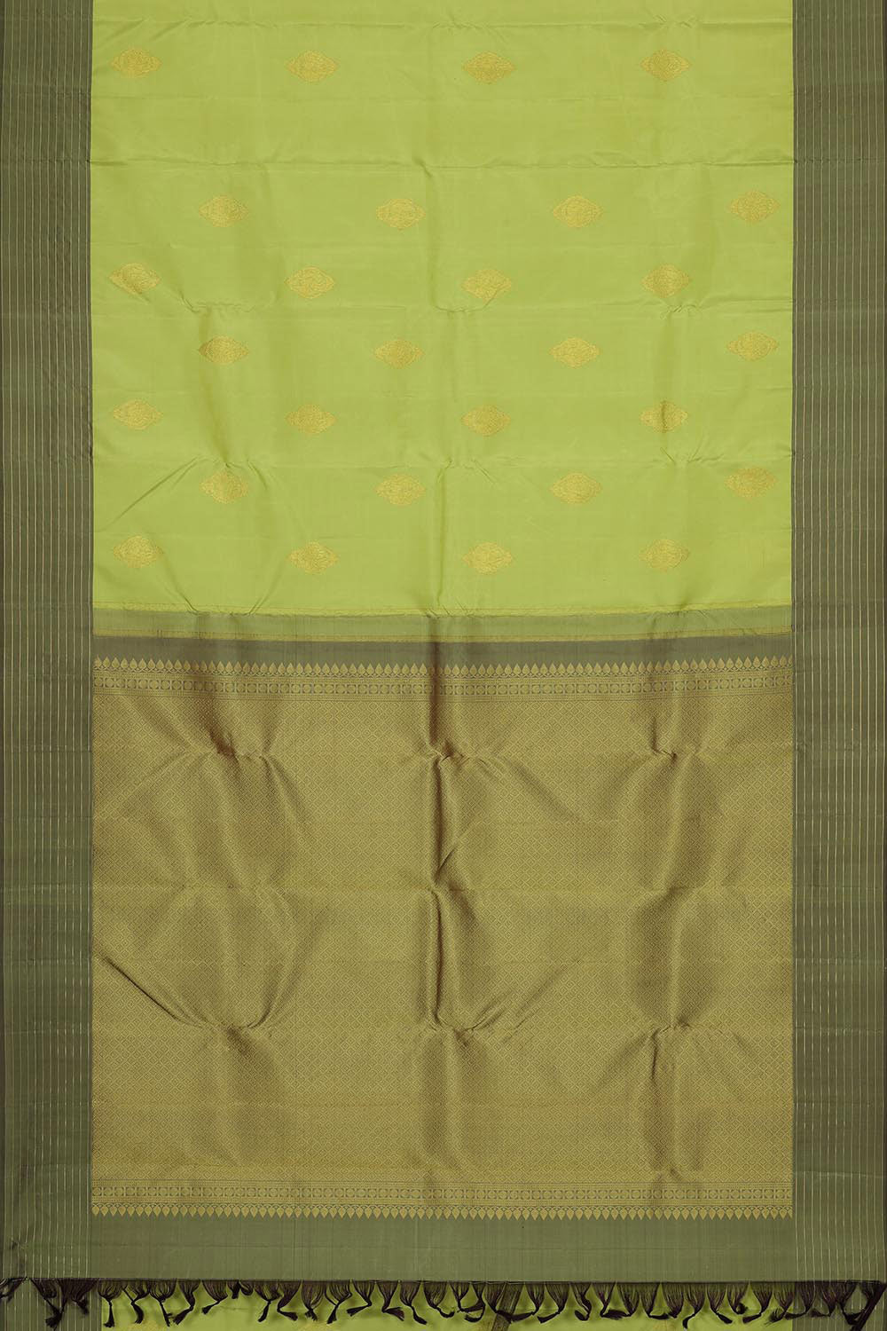 Kalanjali Gorgeous Mint-Green Saree – Women's - view 3