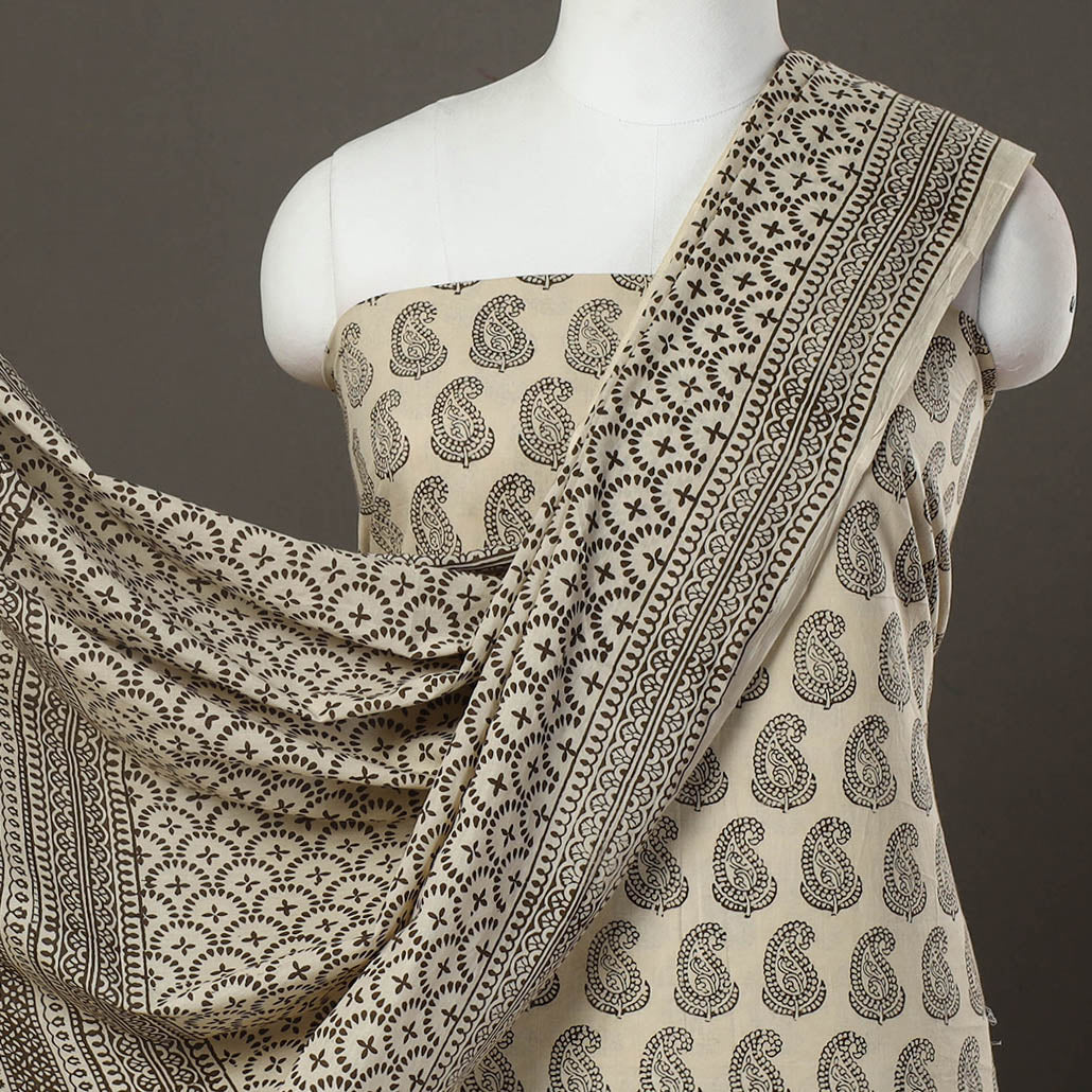 BAGH PRINTS BY MOHAMMED BILAL KHATRI Beige - 3pc Cotton Bagh Print Suit Material Set 13 - view 3