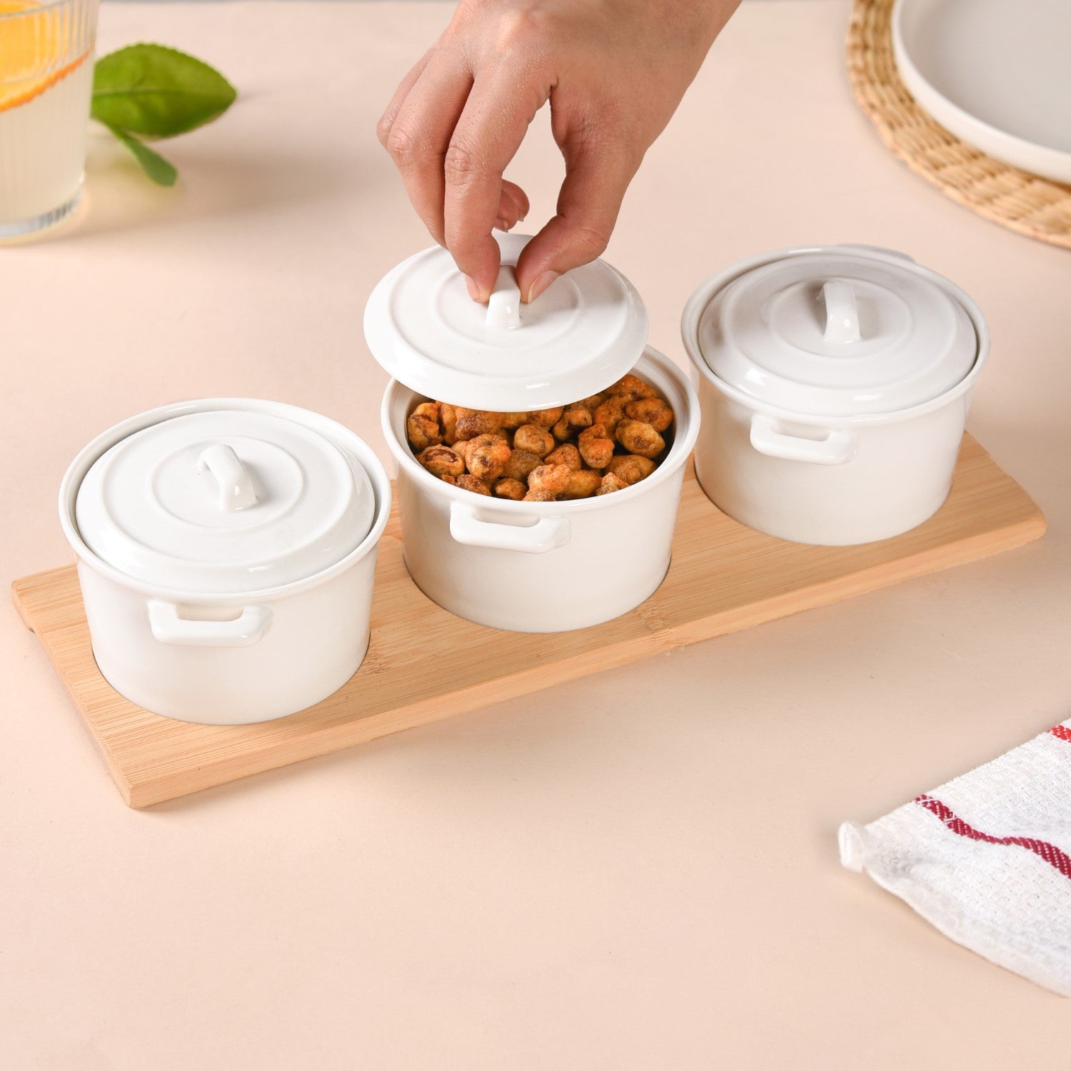 Nestasia Small Ceramic Bowl Set Of 3 With Bamboo Tray 250ml - view 2