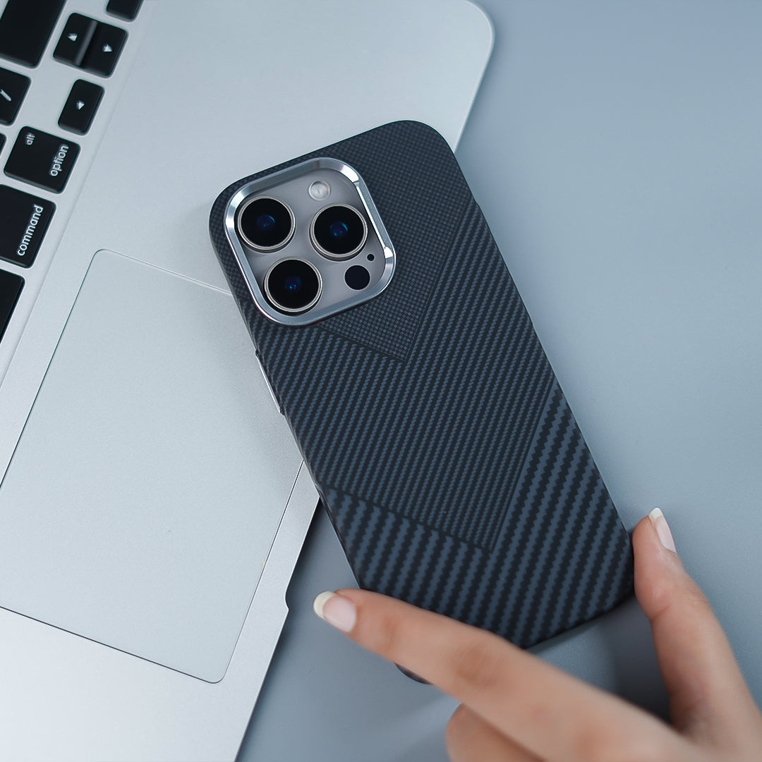 Million Cases iPhone 16 Series Rugged Elite Carbon Fiber Armor Case - view 2