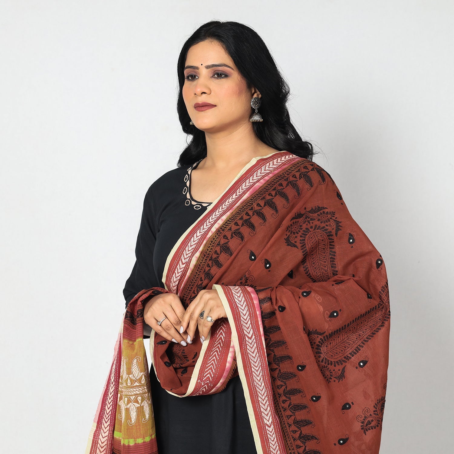 KHUSHBASH - HAPPY LOOM OF EAST Brown - Bengal Kantha Embroidery Cotton Handloom Dupatta - view 2