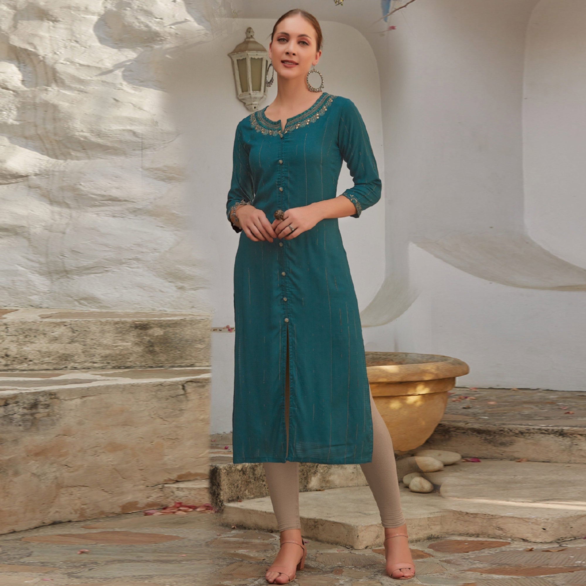 Peachmode Seller Morpich Floral Embroidered Cotton Blend Kurti - view 2