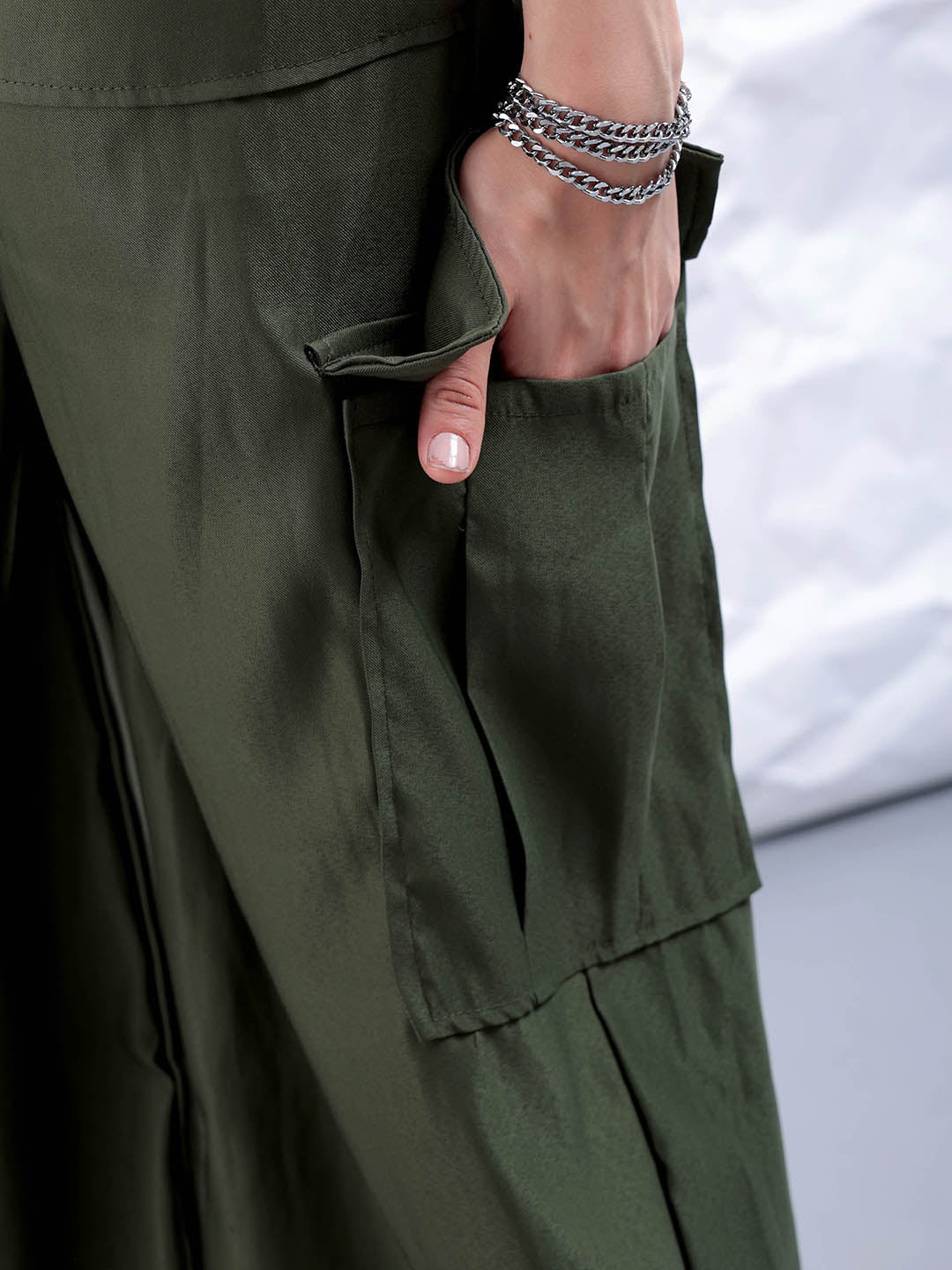Freehand by The Indian Garage Co Women's Green Flare Solid Elasticated Cargo Trouser - view 6