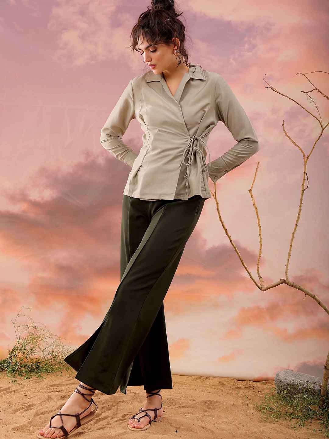 Freehand by The Indian Garage Co Women Solid Top - view 2