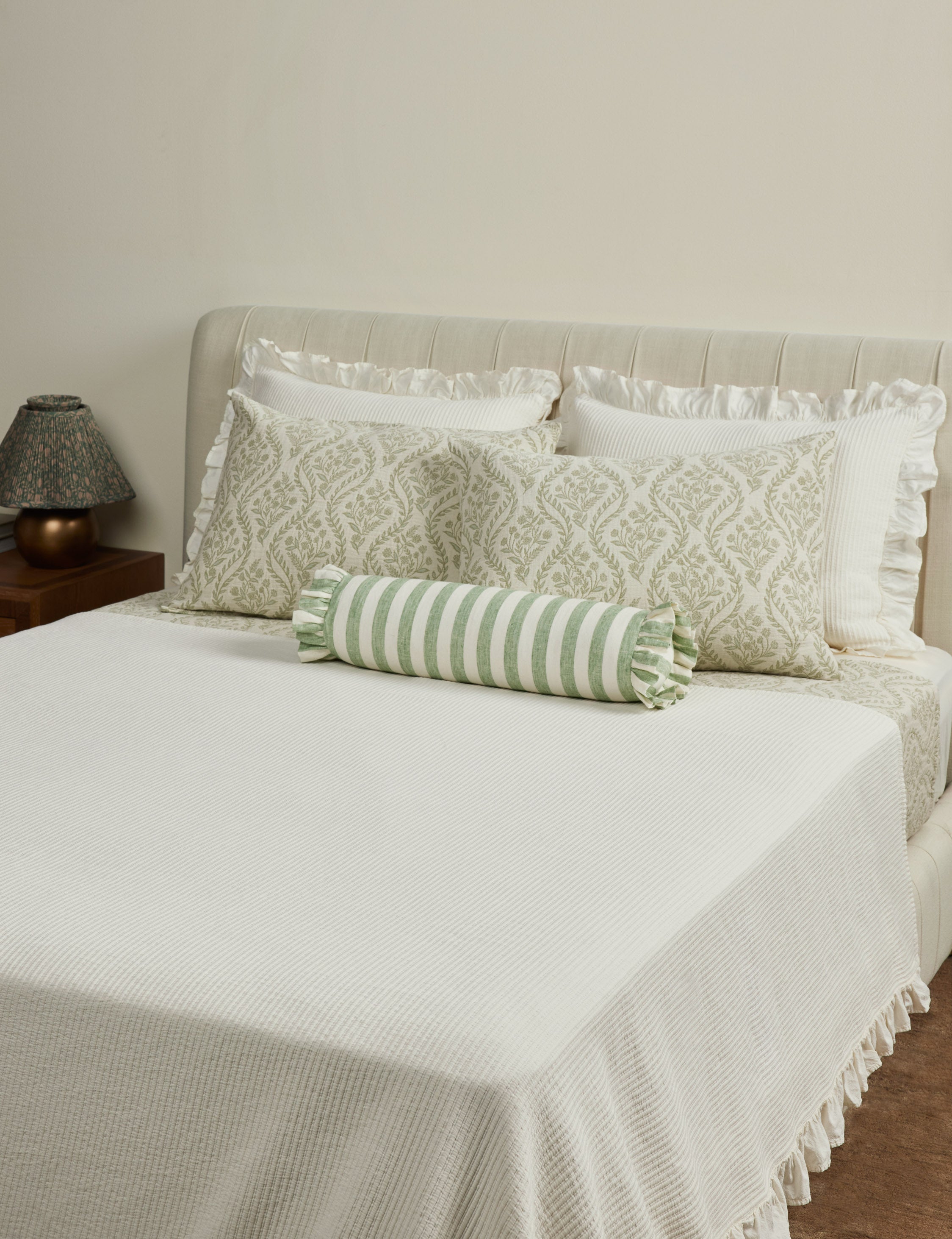 Lulu and Georgia Maebry Cotton Coverlet – Ivory