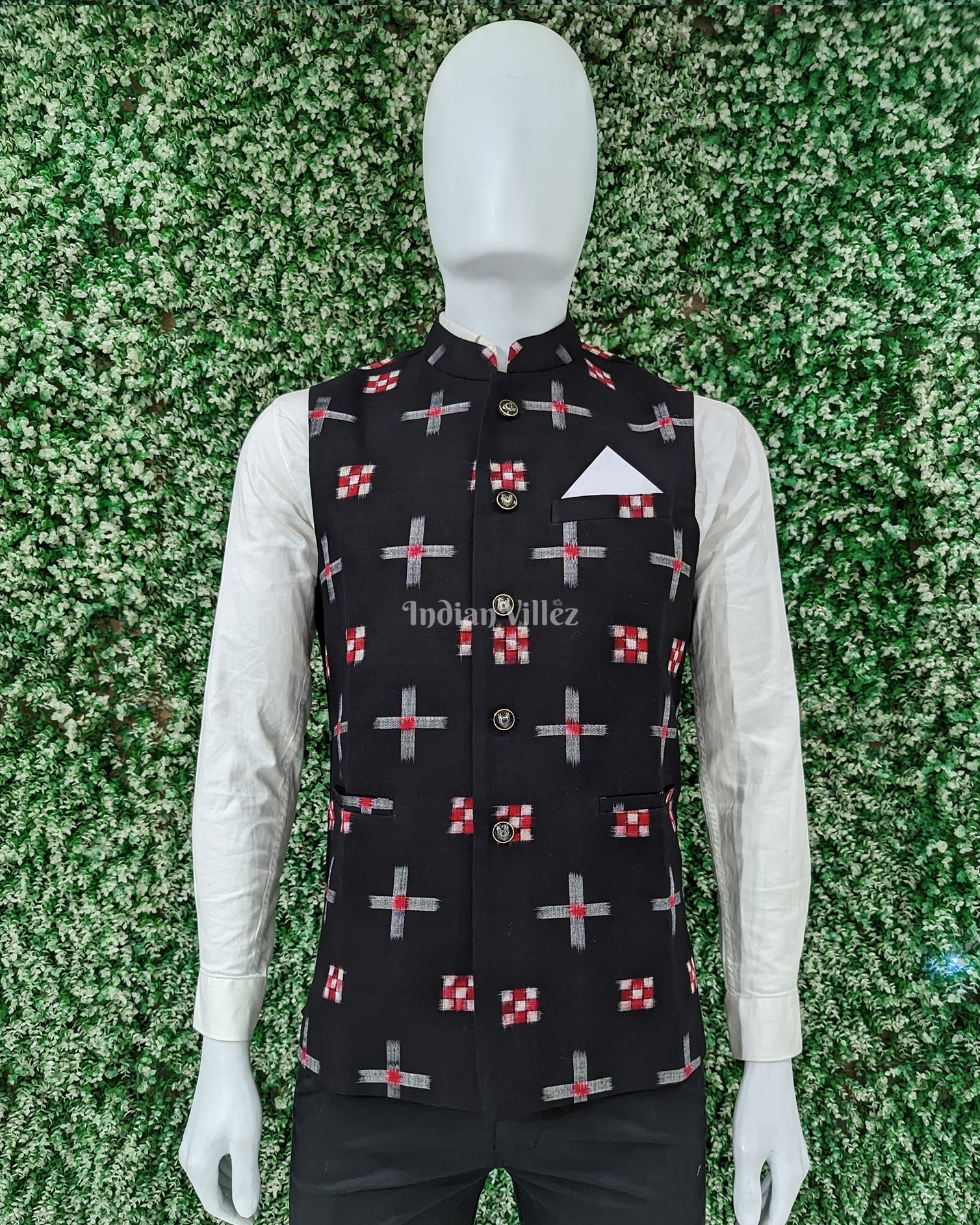 IndianVillèz Black Pasapali Odisha Ikat Cotton Half Bandi Jacket for Men