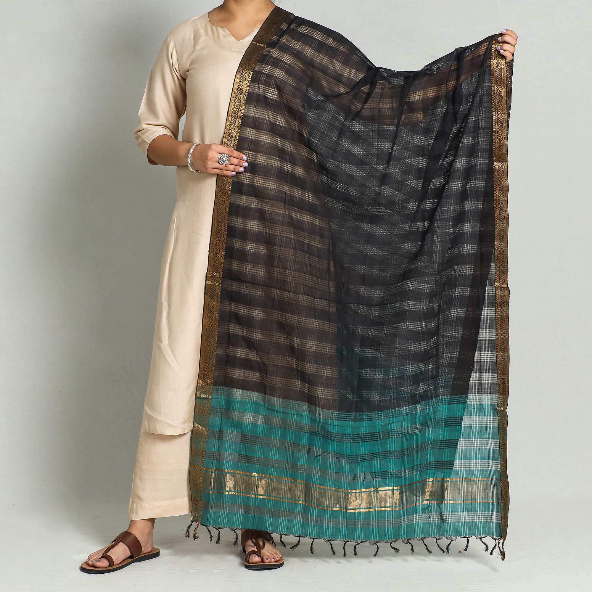 SOUTH KARGHA Black - Original Mangalagiri Handloom Cotton Dupatta with Zari Border