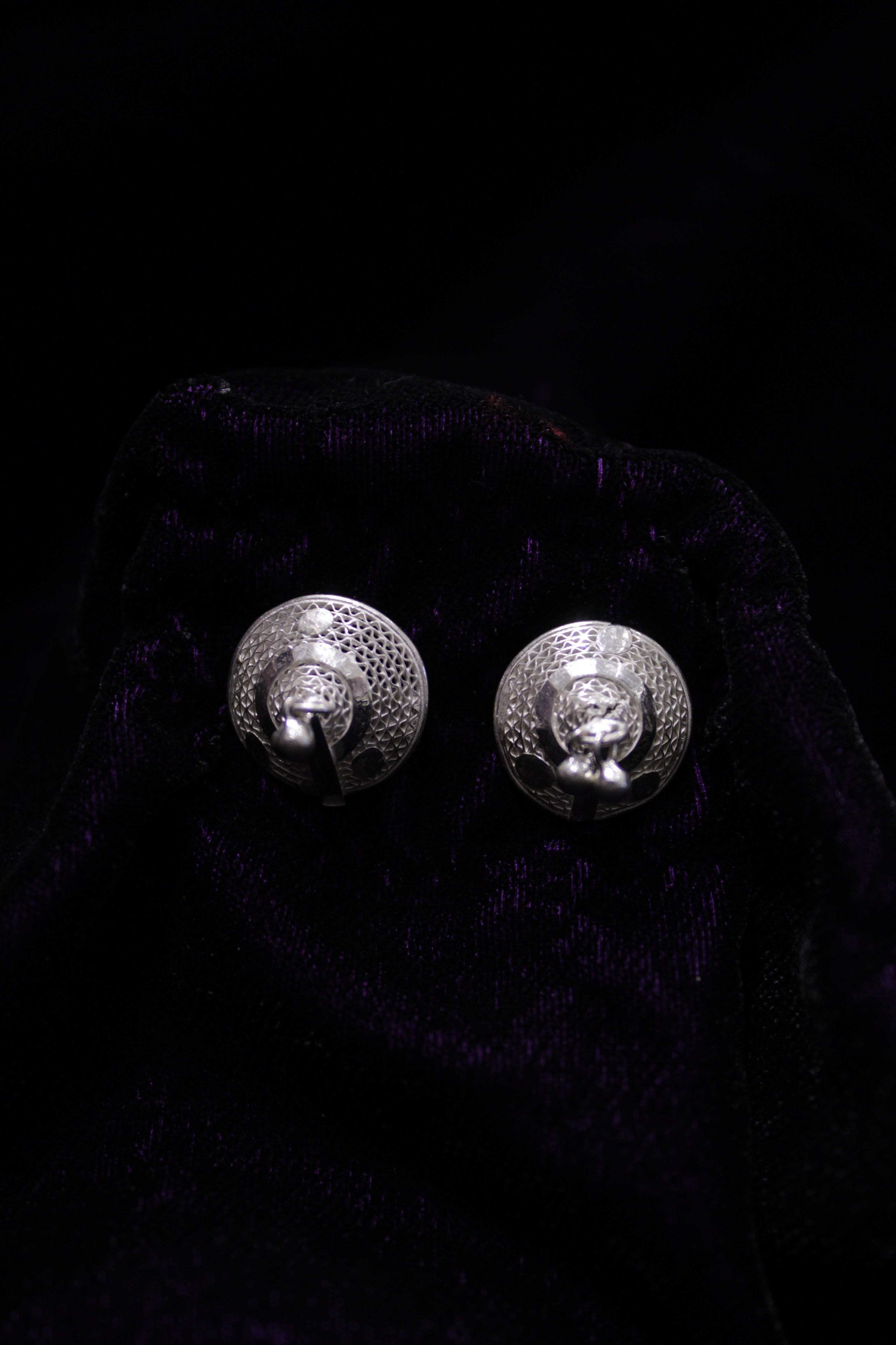 Indianvillez Cone Silver Bead Filigree Earring Stud