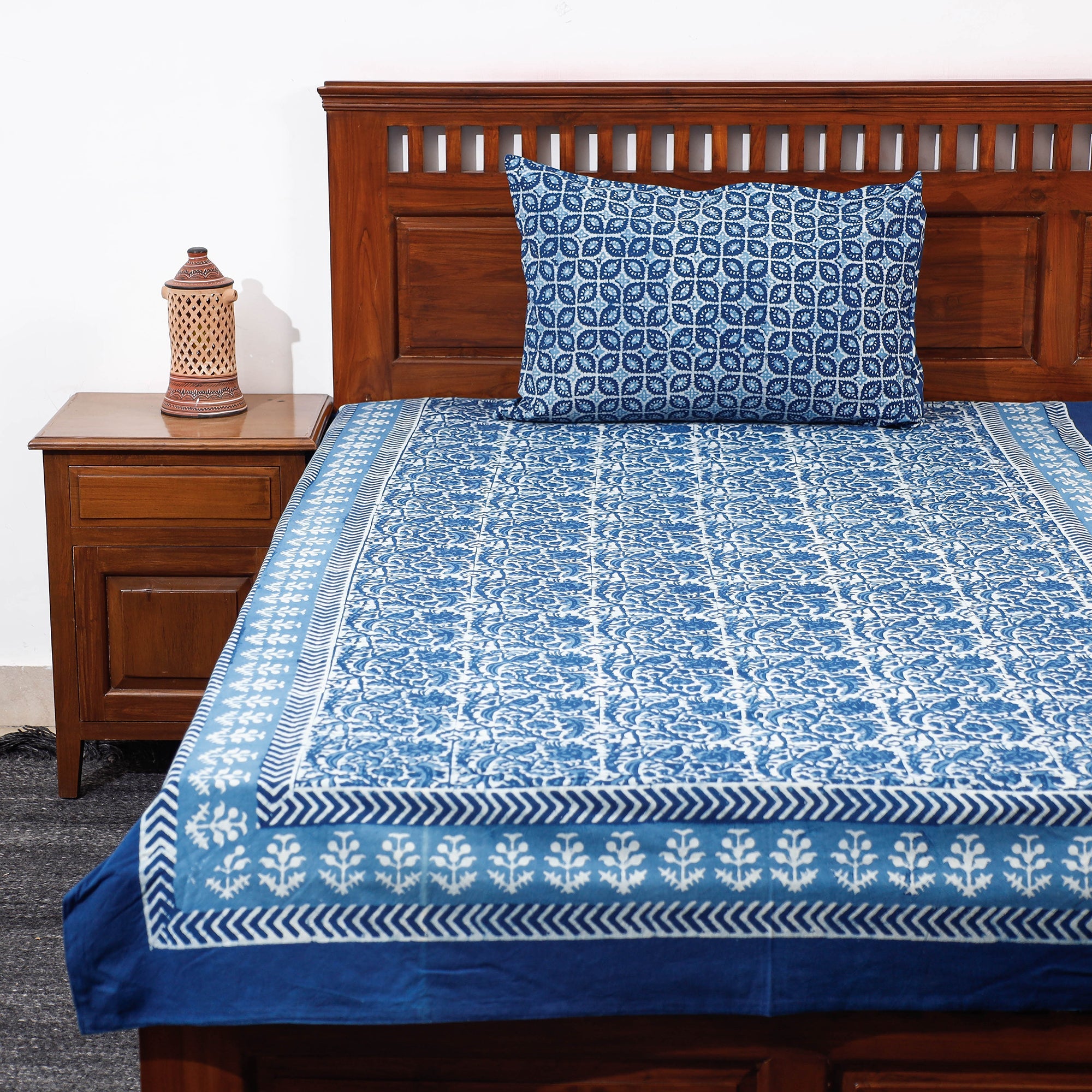 HAVELI CHRONICLES Blue - Pipad Block Printed Cotton Single Bed Cover with Pillow Covers (90 x 60 in)