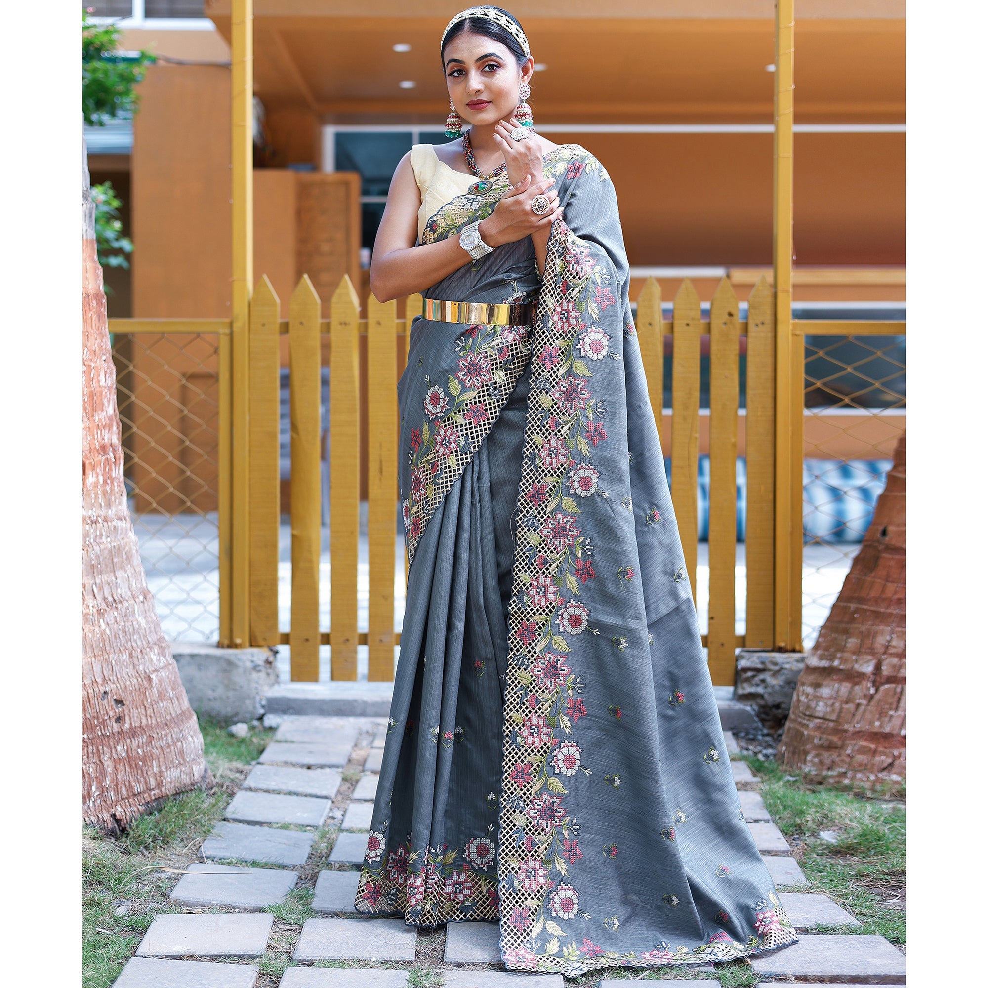 TASARIKA COUTURE Apeksha Grey Silk Handwork Saree