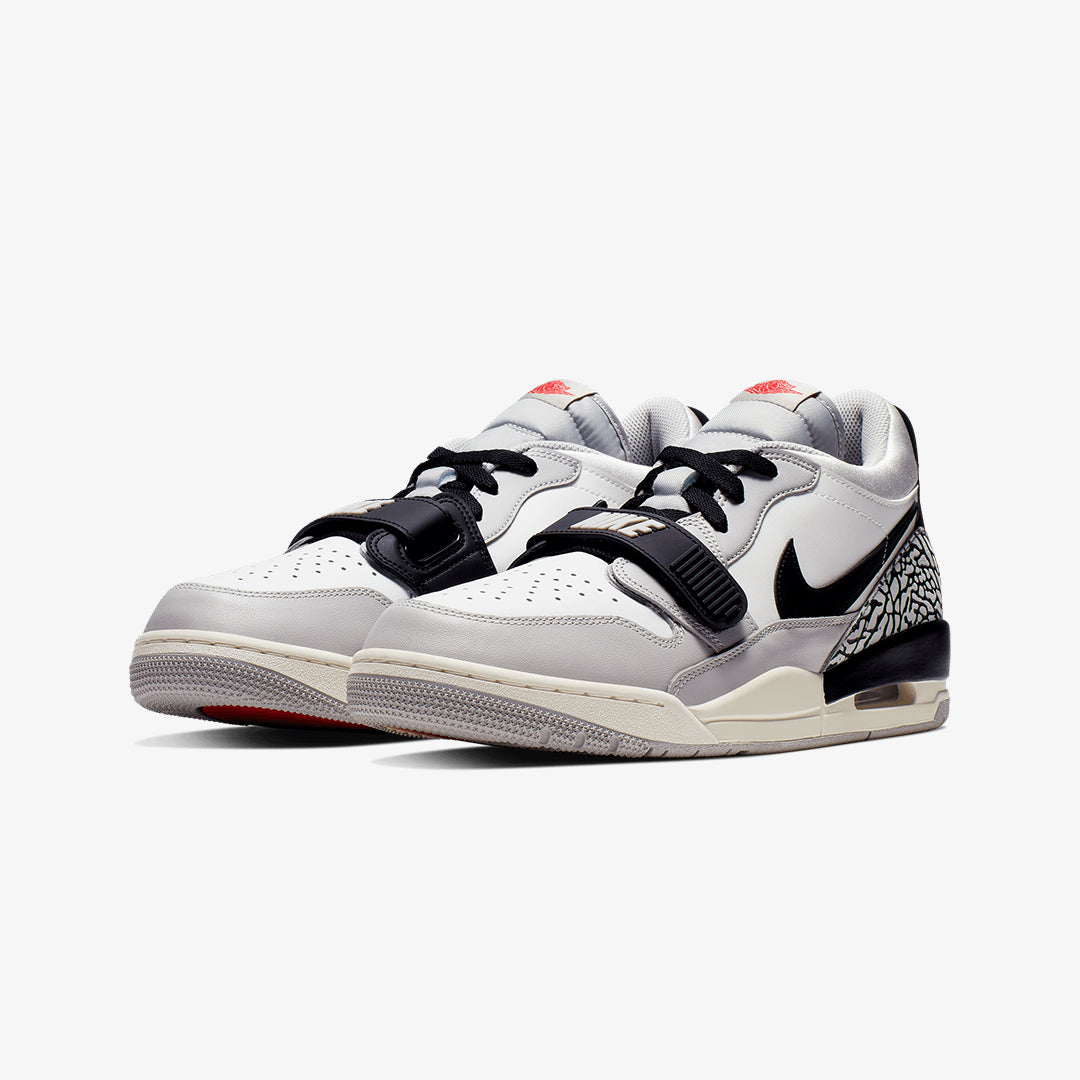 Jordan | AIR JORDAN LEGACY 312 LOW { SUMMIT WHITE/FIRE RED-TECH GREY-BLACK