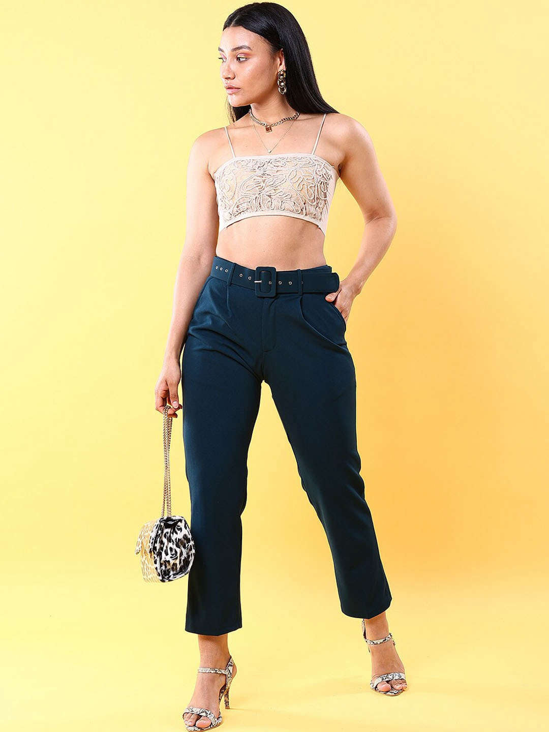 Freehand By The Indian Garage Co Women Tapered Pleated Pant With Belt - view 5