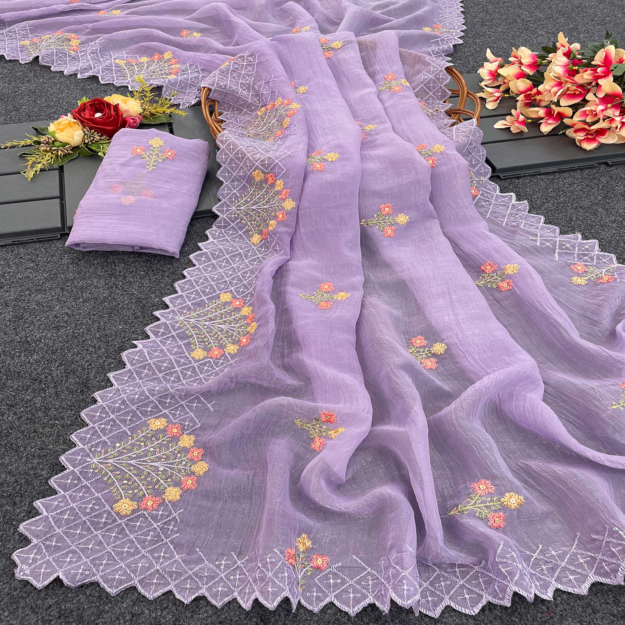 Peachmode Lavender Floral Sequins Embroidered Art Silk Crush Saree
