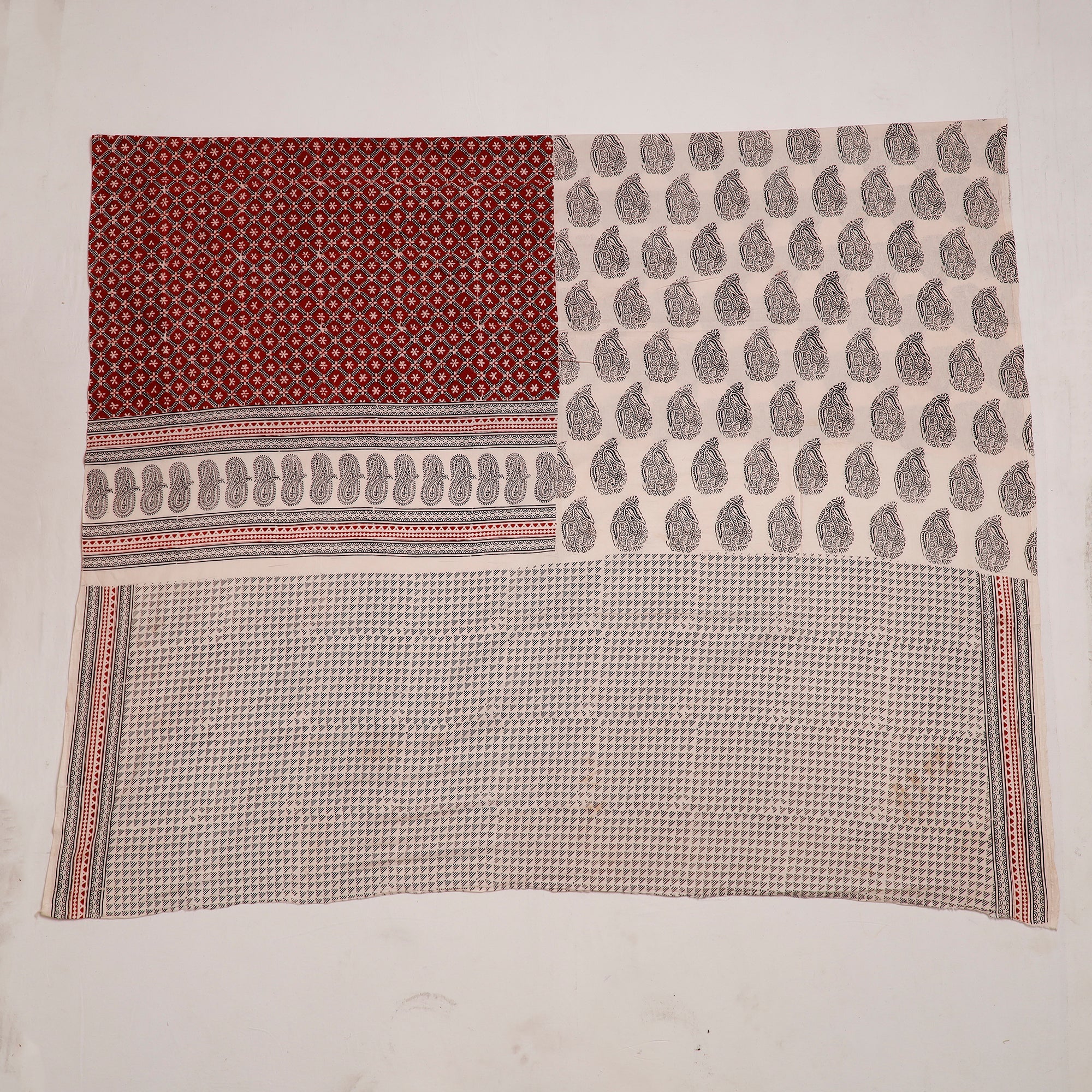 ARTISAN HAND BLOCK PRINTS Bagh Block Printed Cotton Kurta Material - 2.5 Meter