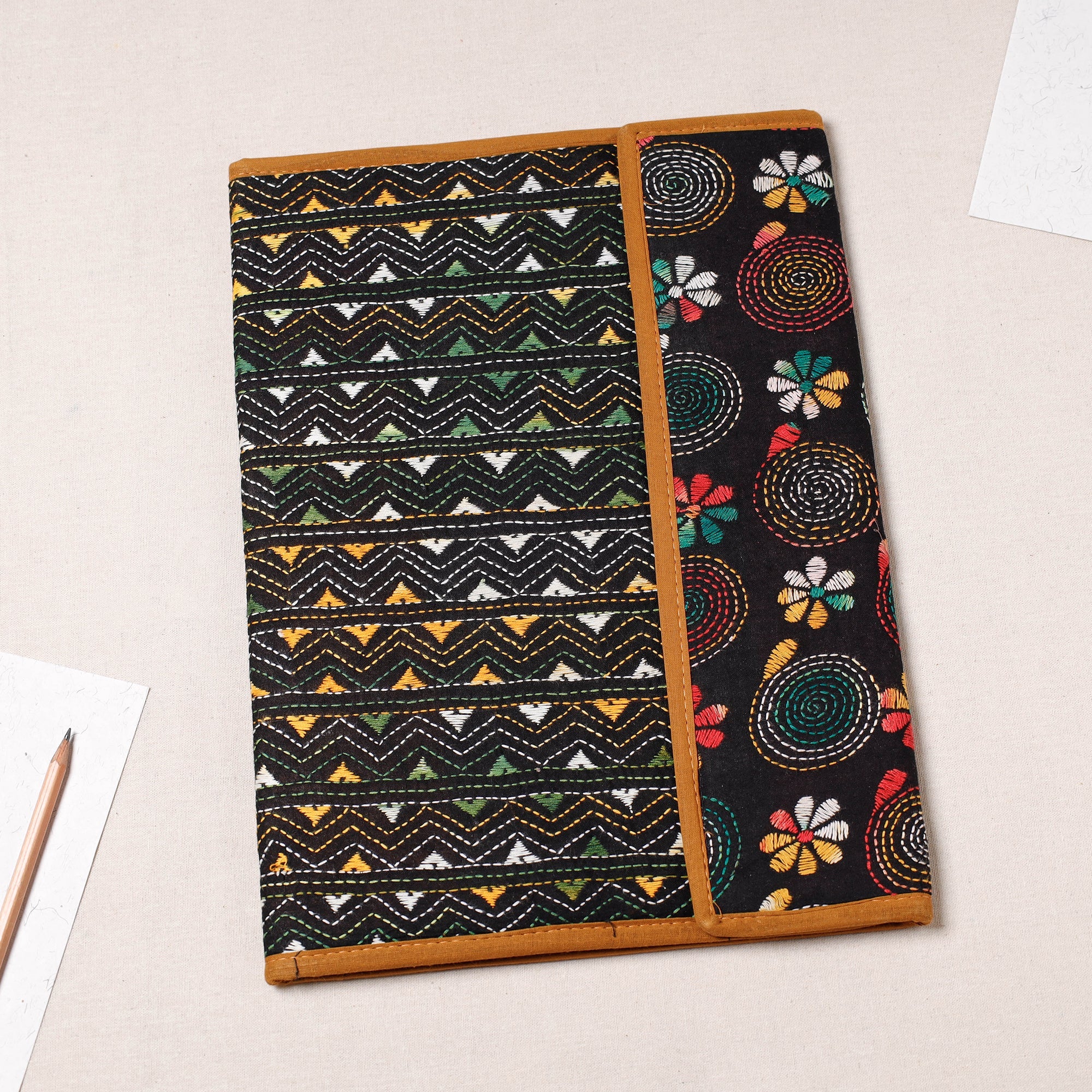 ASALKAAR Bengal Kantha Work Handcrafted File Folder