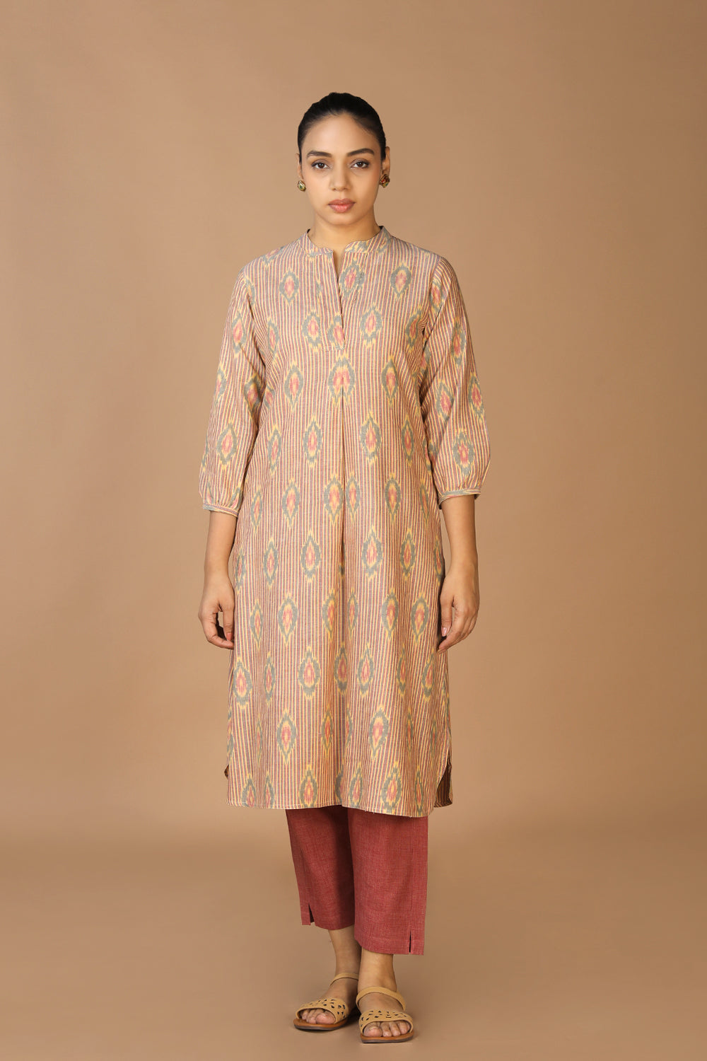 Kalanjali Ethnics Handwoven cotton Pochampally Ikat Kurta - view 4