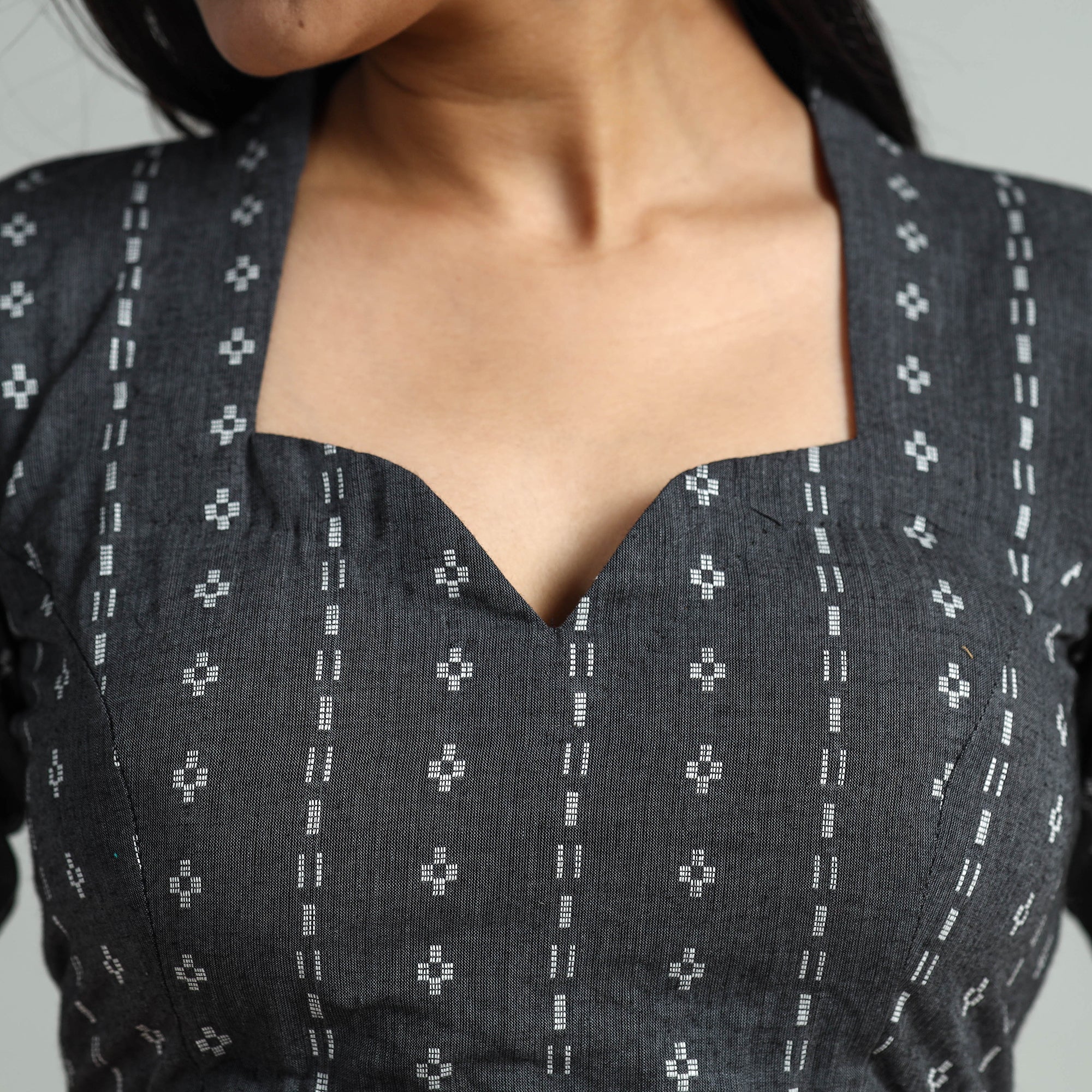 ITOKRI CASUALS Black - Jacquard Weave Cotton Stitched Blouse 06 - view 4