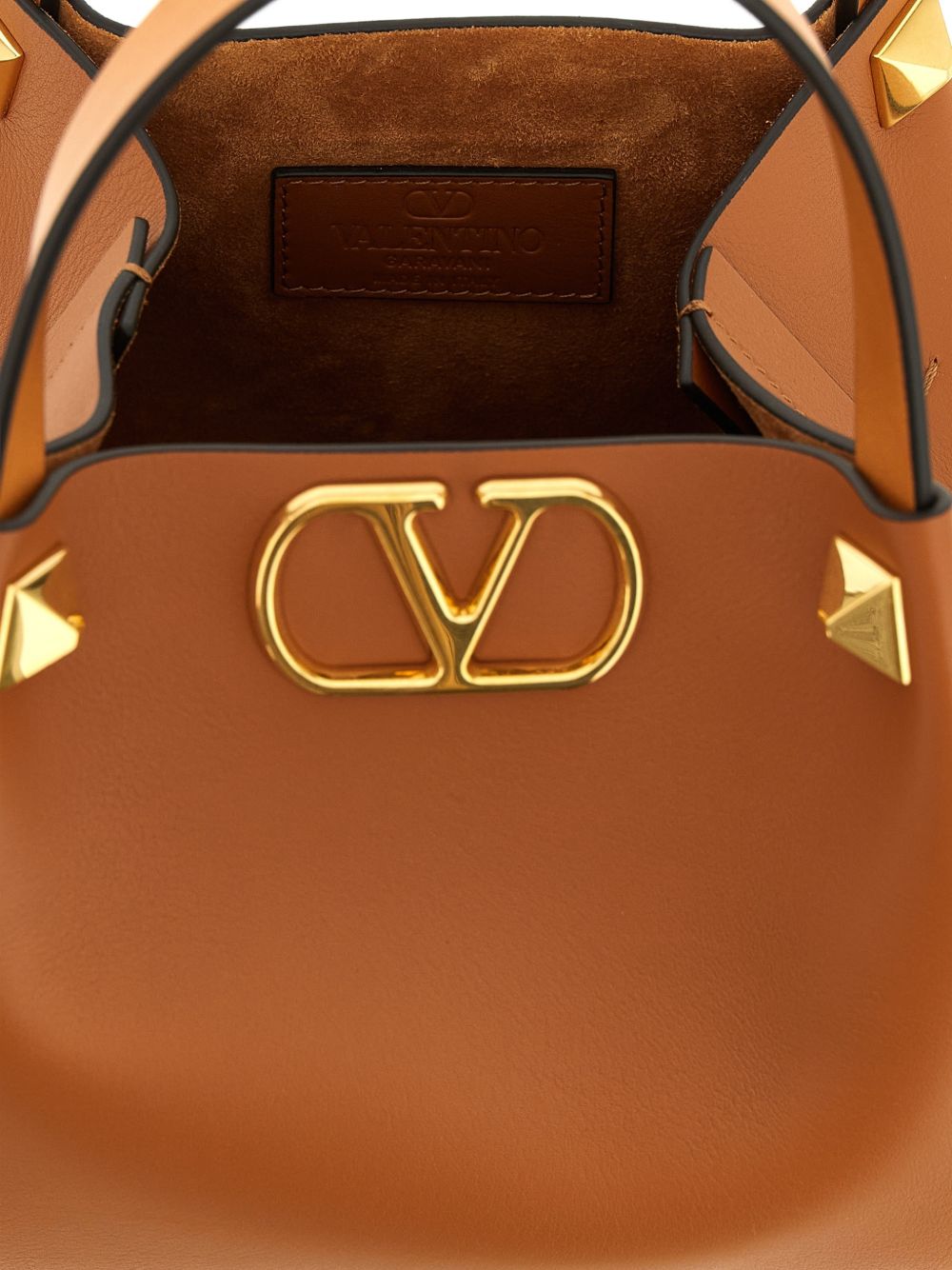 Valentino Garavani VLogo embellished leather shoulder bag - view 2