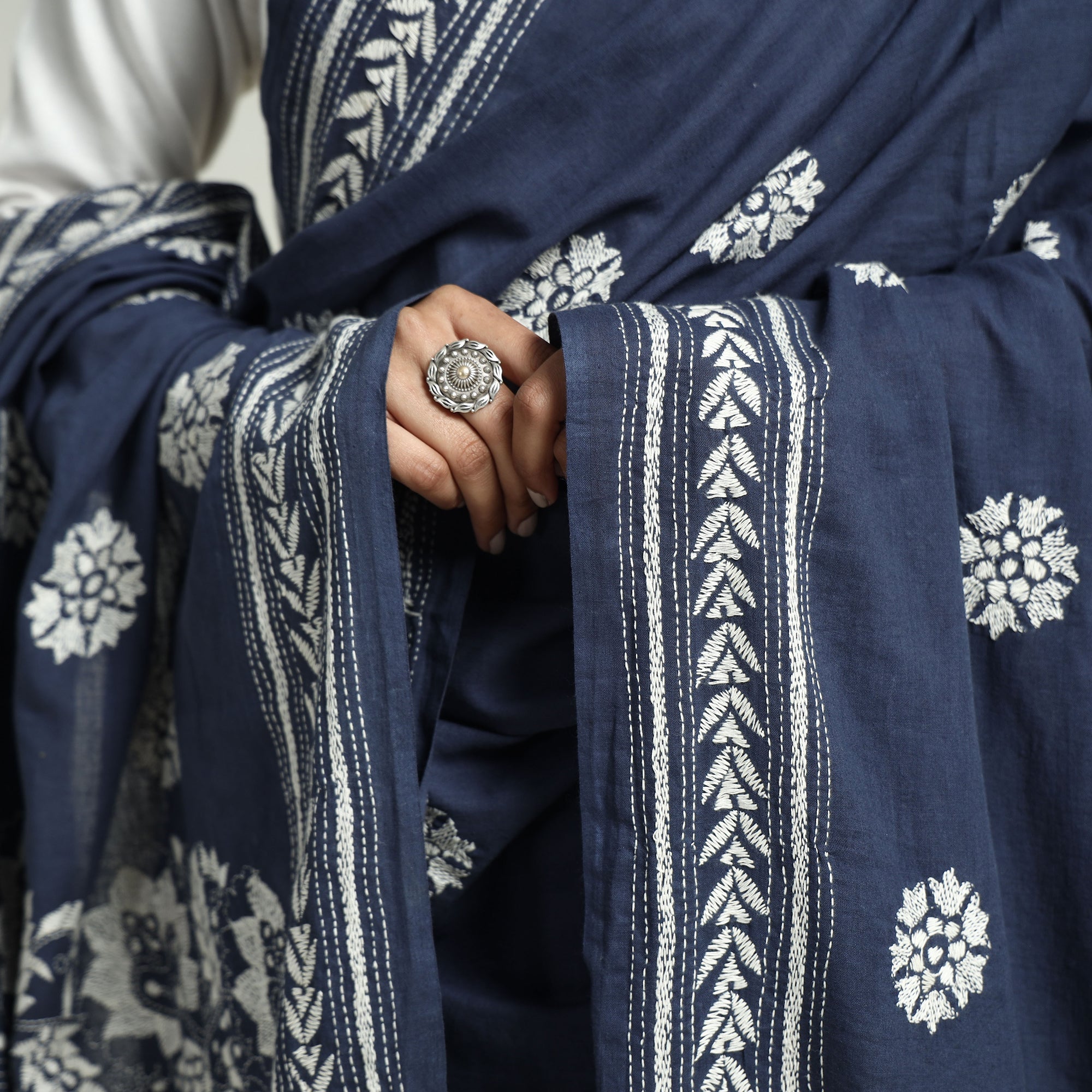 KHUSHBASH - HAPPY LOOM OF EAST Blue - Bolpur Kantha Embroidery Cotton Handloom Dupatta with Tassels - view 4