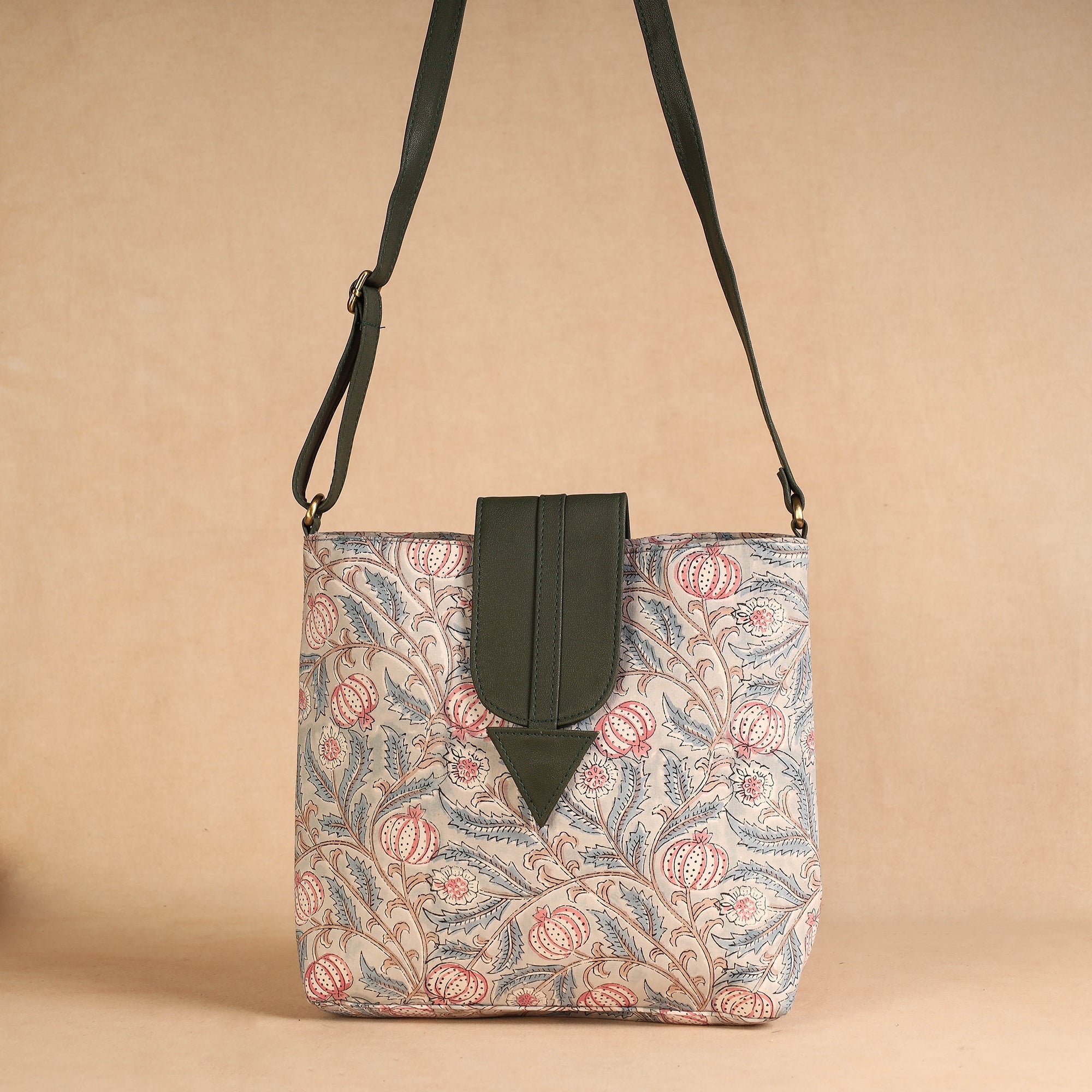 ITOKRI CRAFTS INITIATIVE Beige - Handcrafted Sanganeri Printed Leather Sling Bag