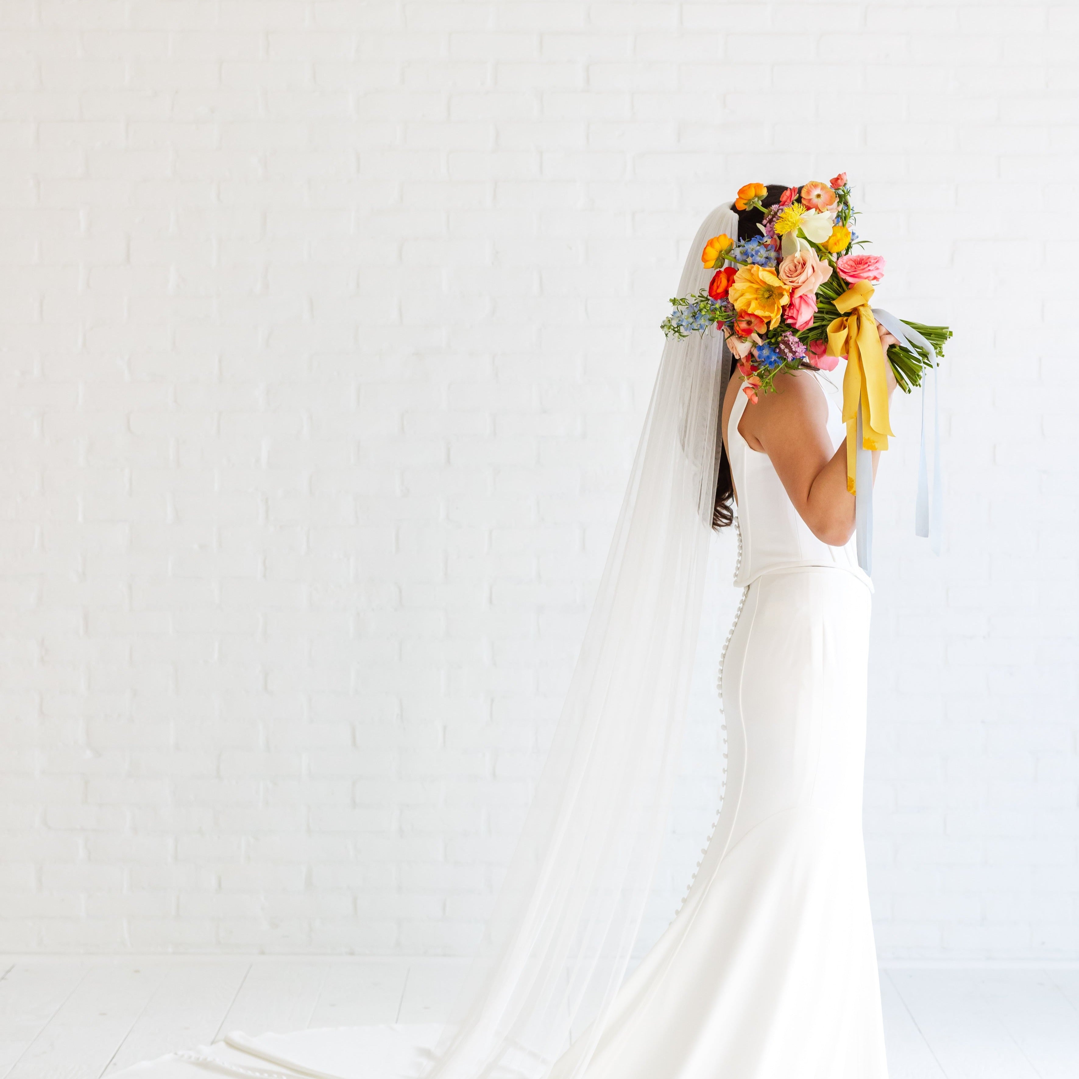 fiftyflowers.com Pleasantly Vibrant Garden Styled Wedding
