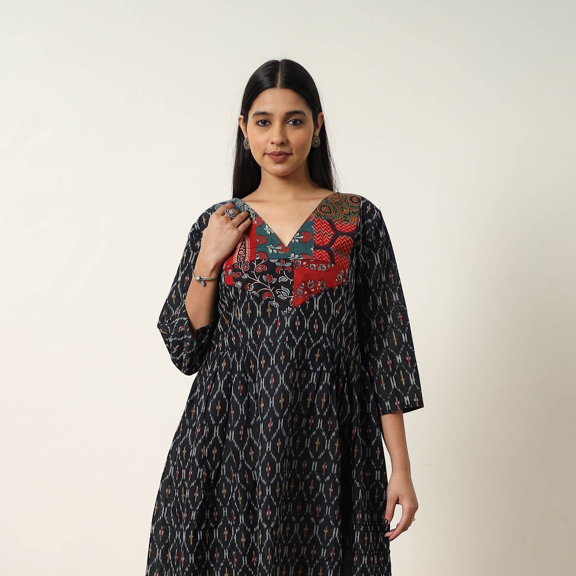 ITOKRI CASUALS Black - Mercerized Cotton Flared Pochampally Ikat Dress 02