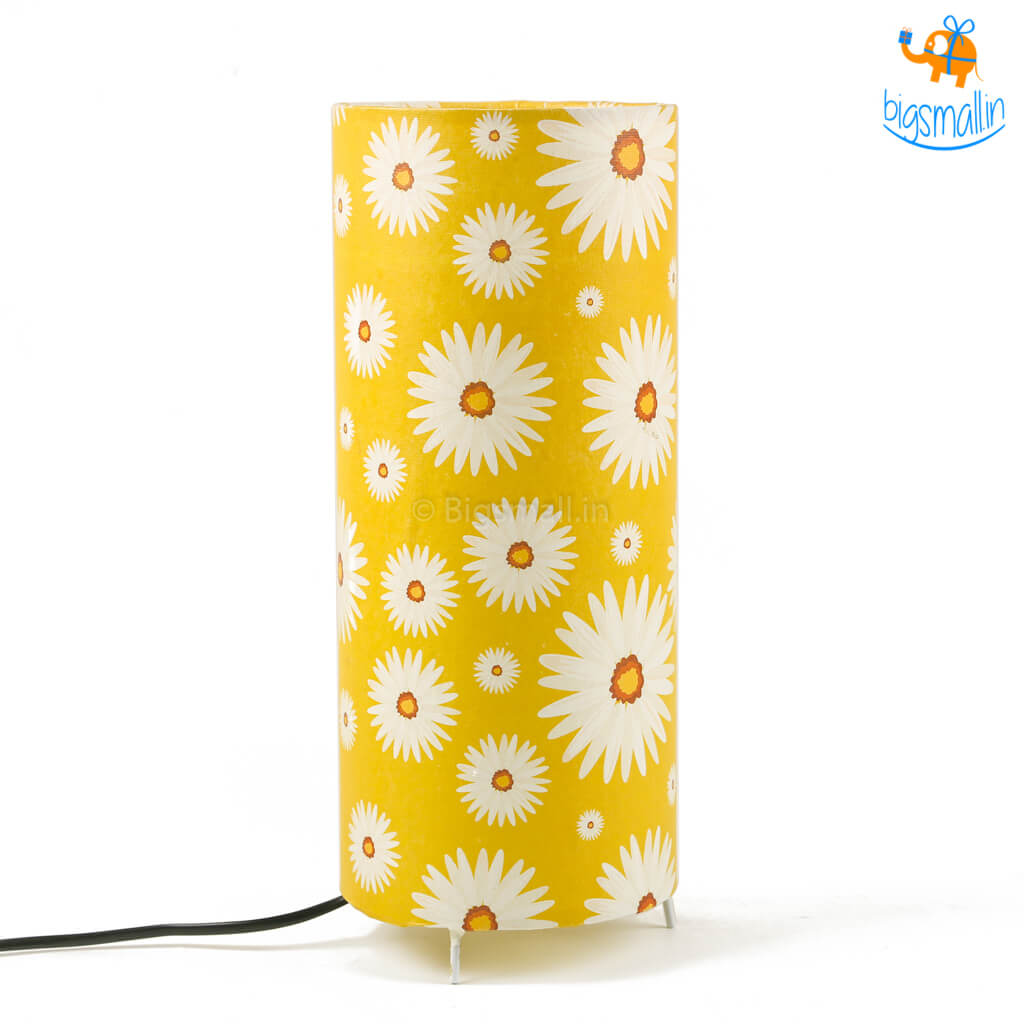 Ascetic Daisy Cylindrical Table Lamp