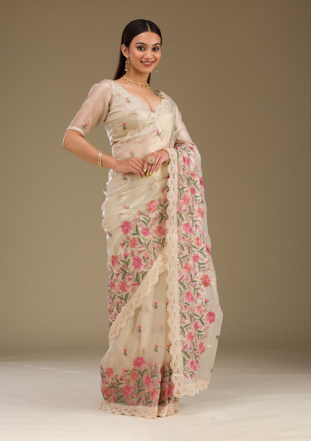 Koskii Cream Threadwork Tissue Saree – Women's - view 5