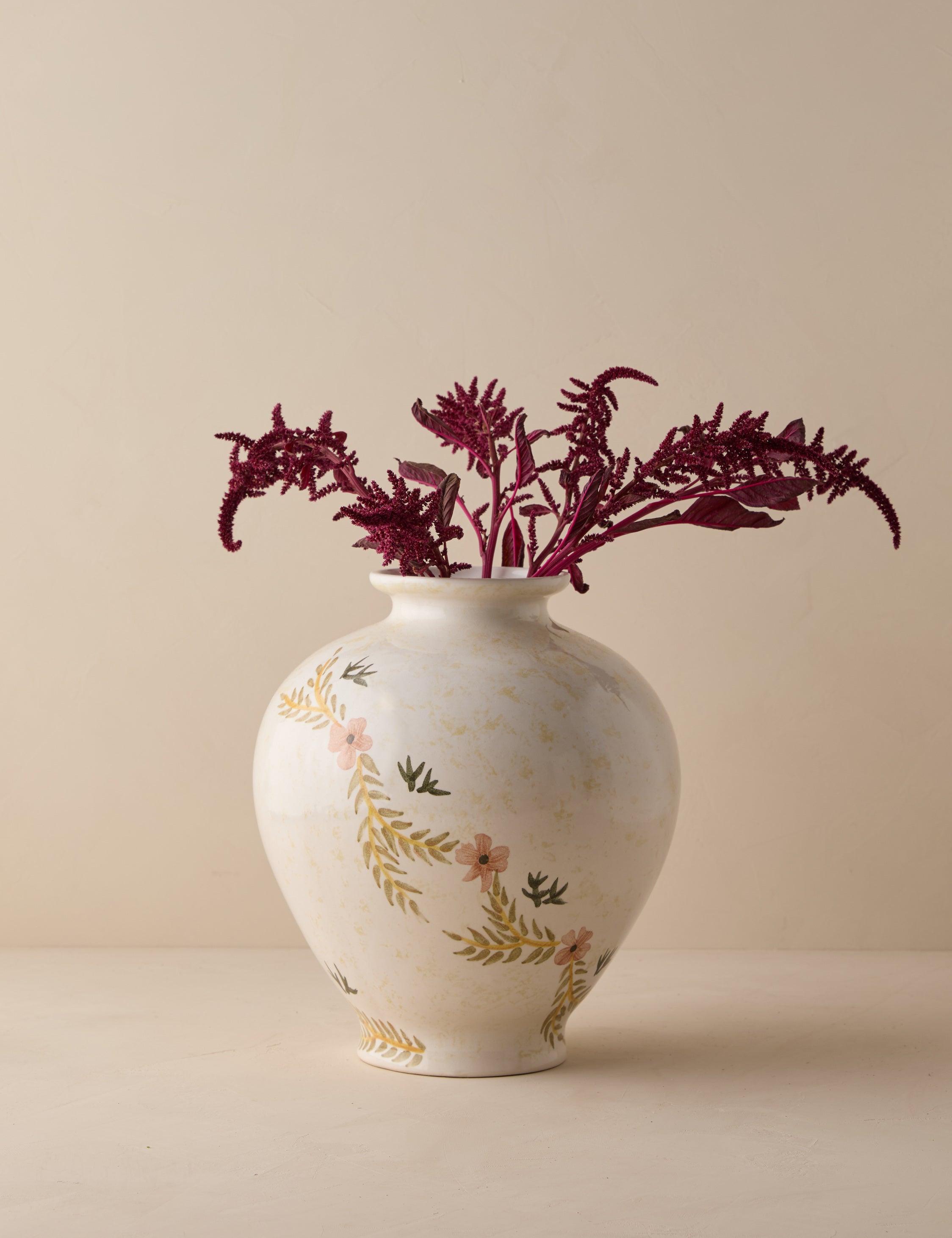 Lulu and Georgia Bea Vase by Heidi Caillier – Ivory