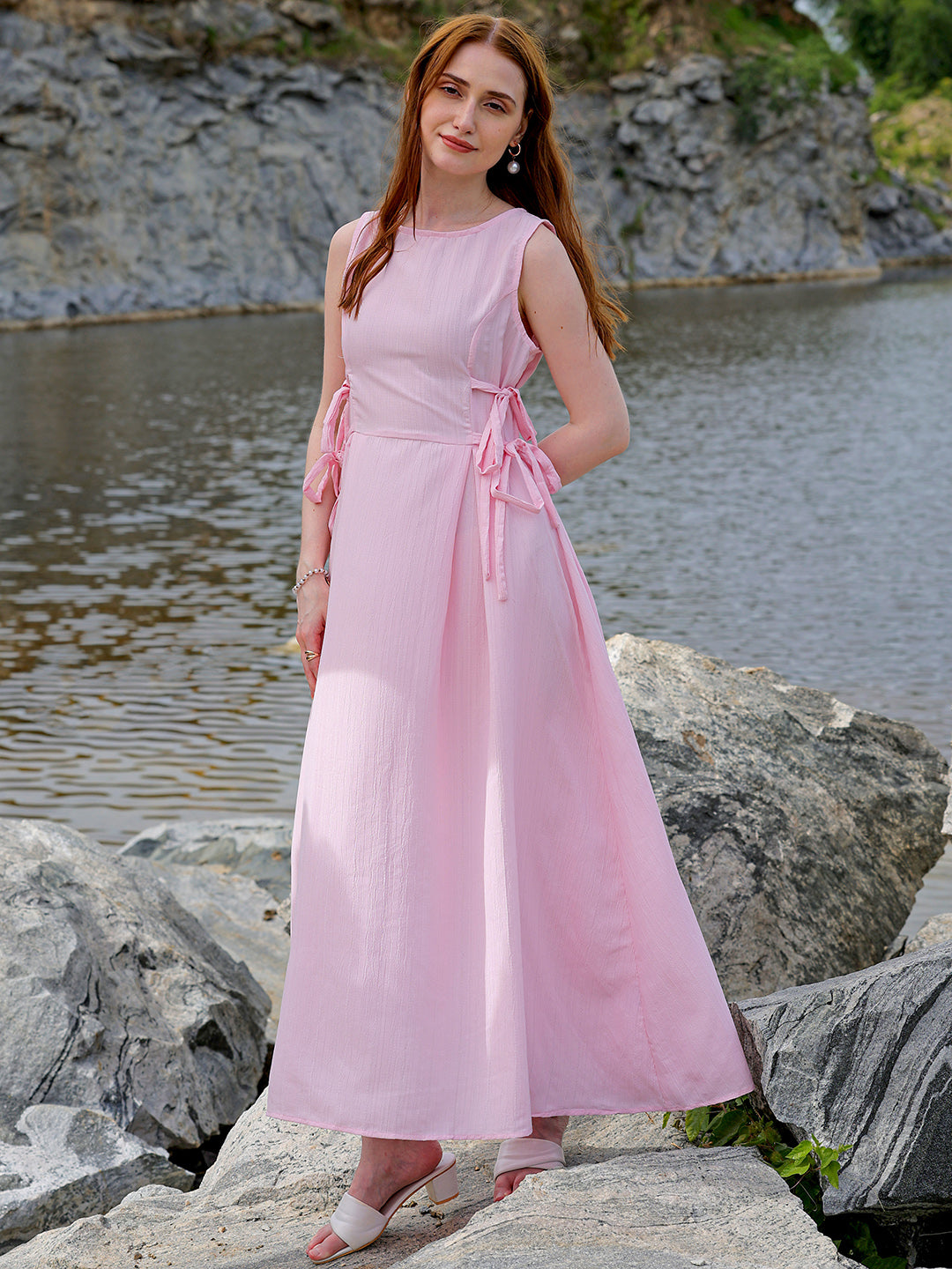 Freehand by The Indian Garage Co Women's Pink Flare Textured Round Neck Midi Dress